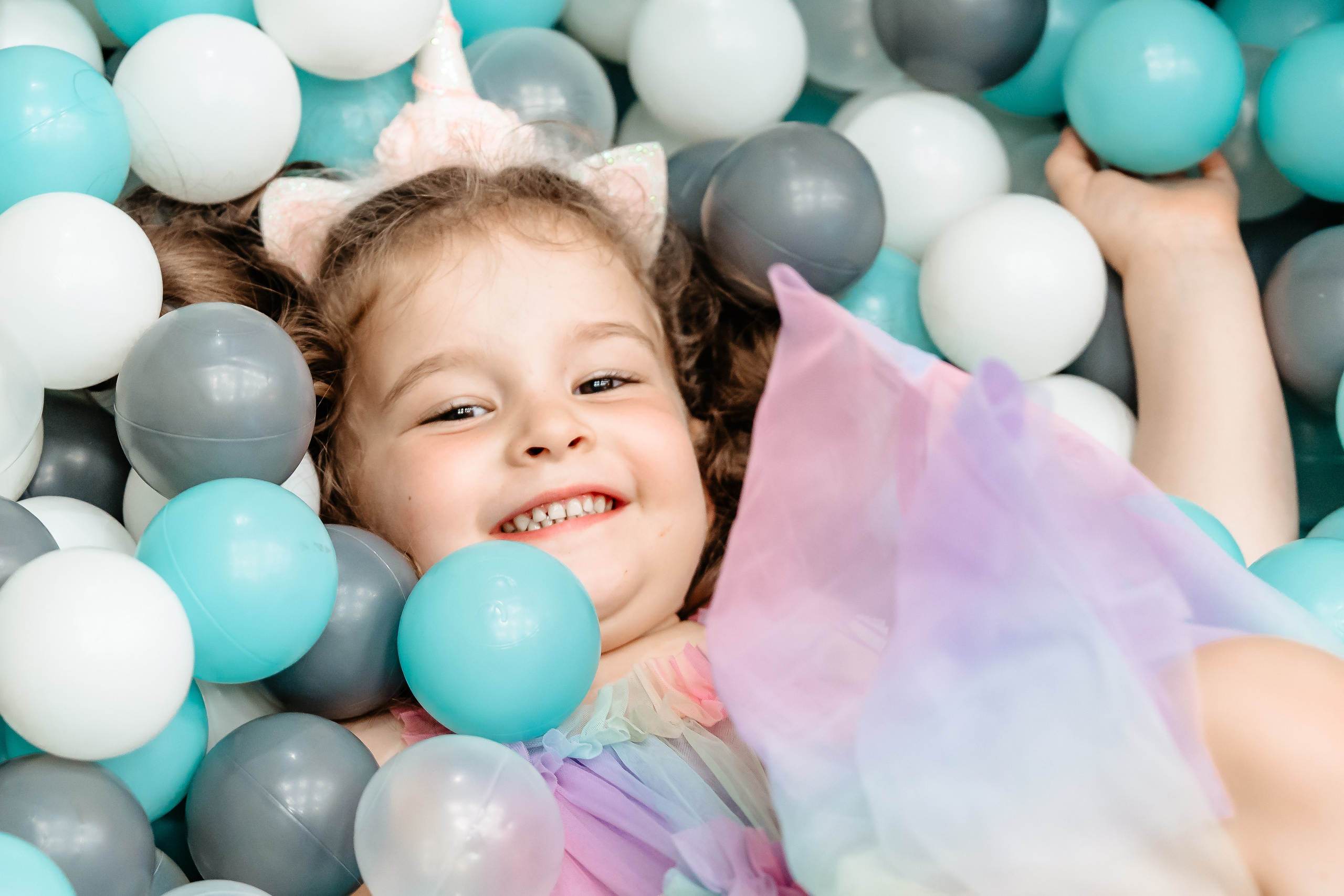 Aniversare Amira. Foto Studio — Fotograf de evenimente, nunti, botezuri, portrete