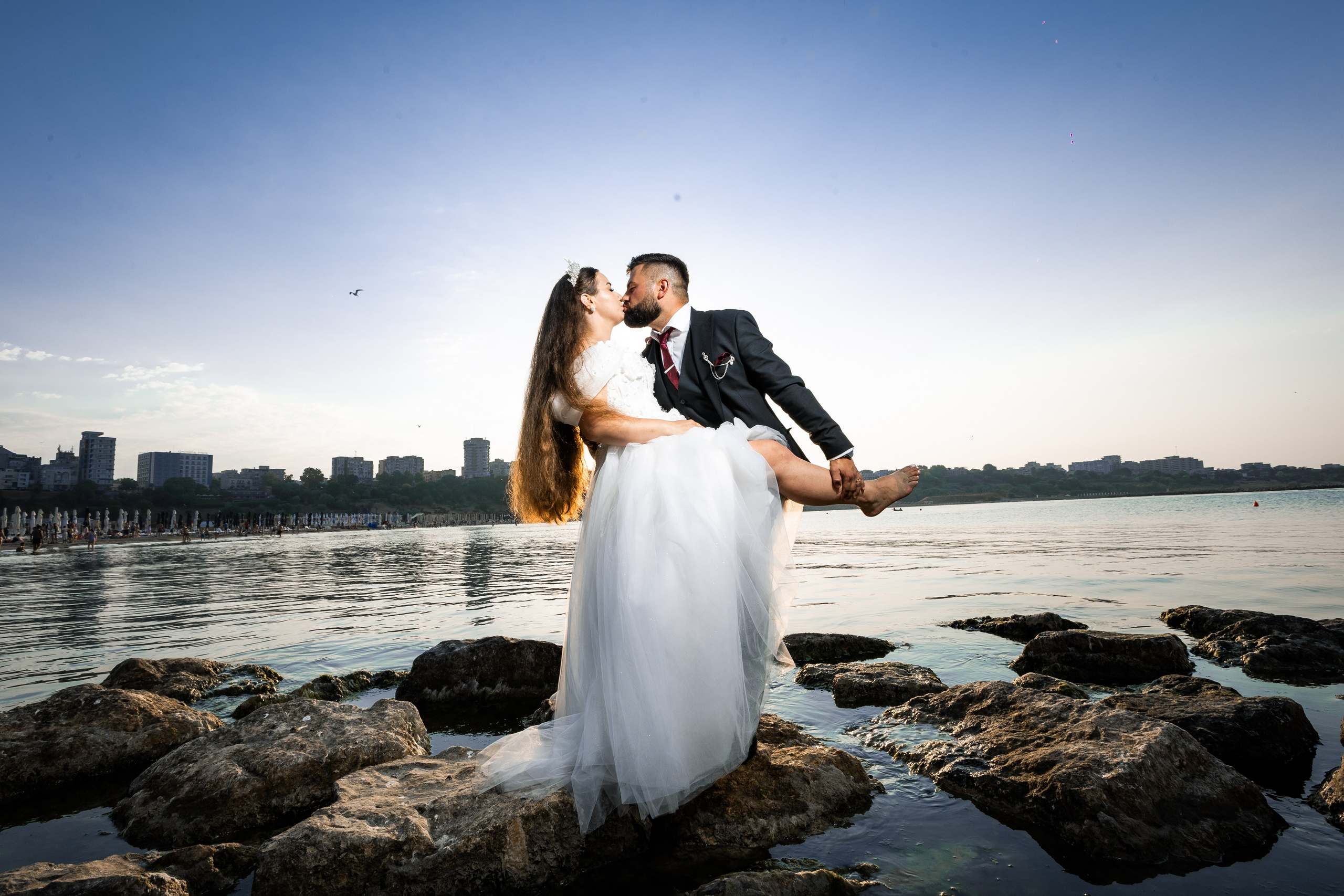 Andreea & Elvis Trash The Dress. MGS STUDIO