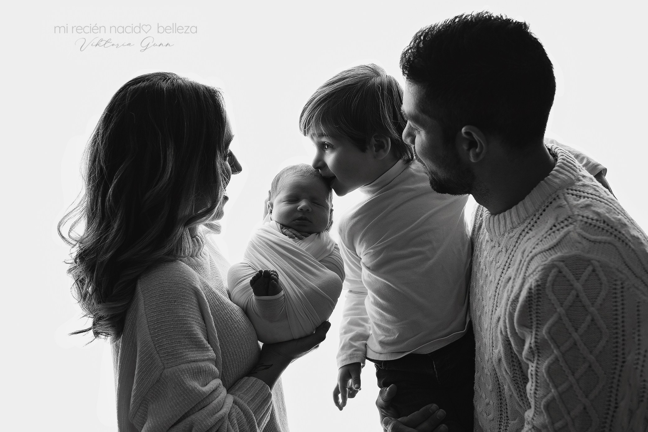 Новорожденные. Фотограф в Испании: Бенисса, Кальпе, Бенидорм, Аликанте Виктория Гунн