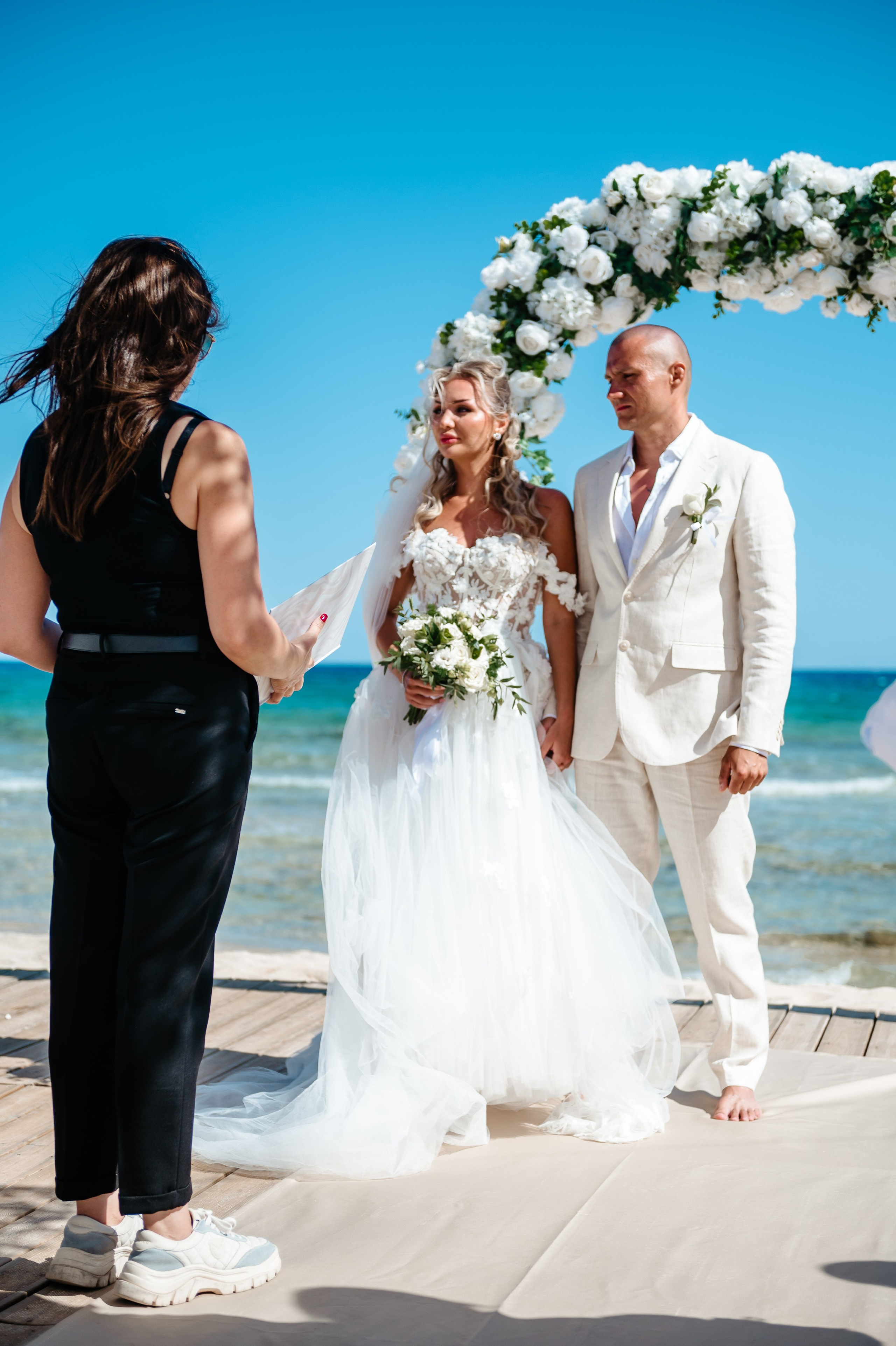 Sirens beach ceremony. AdrianOltean.wfolio.pro