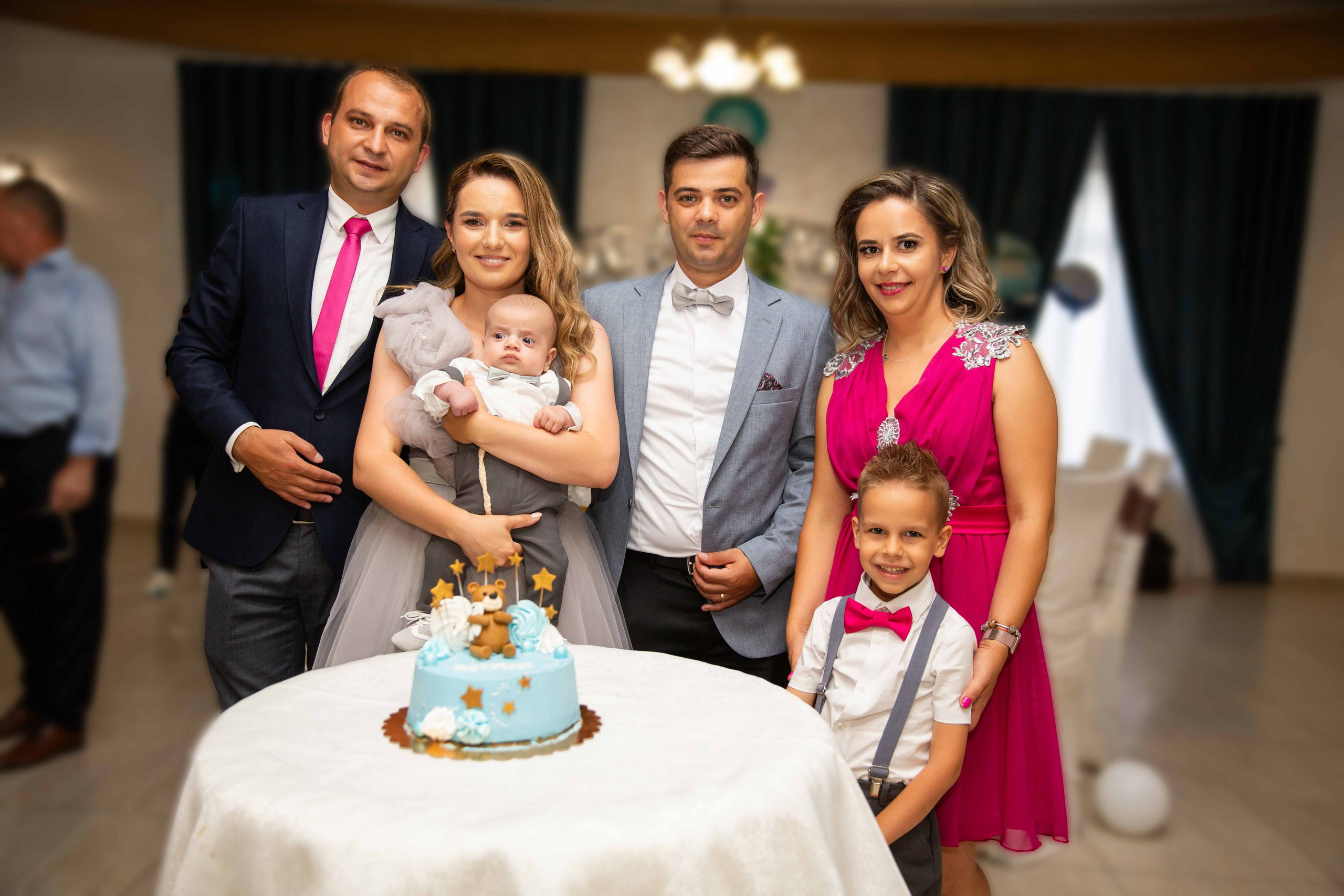 Botez Patrick. Contrast Studio