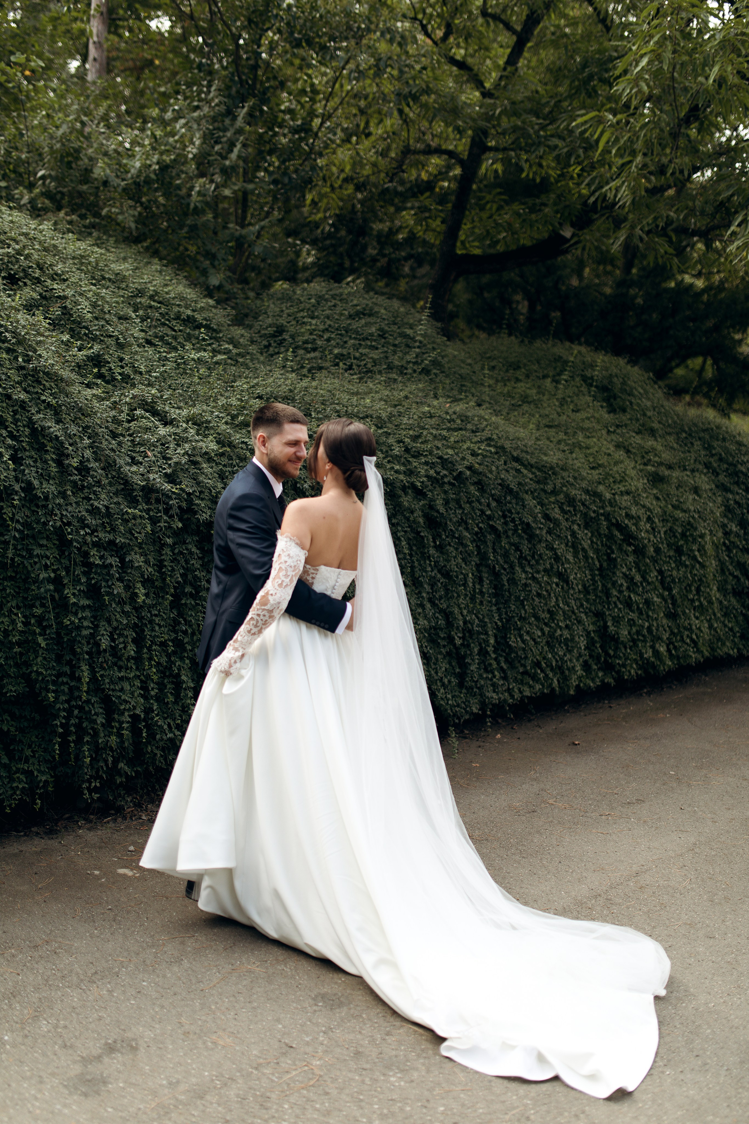 Денис & Каріна. Wedding photographer in Georgia