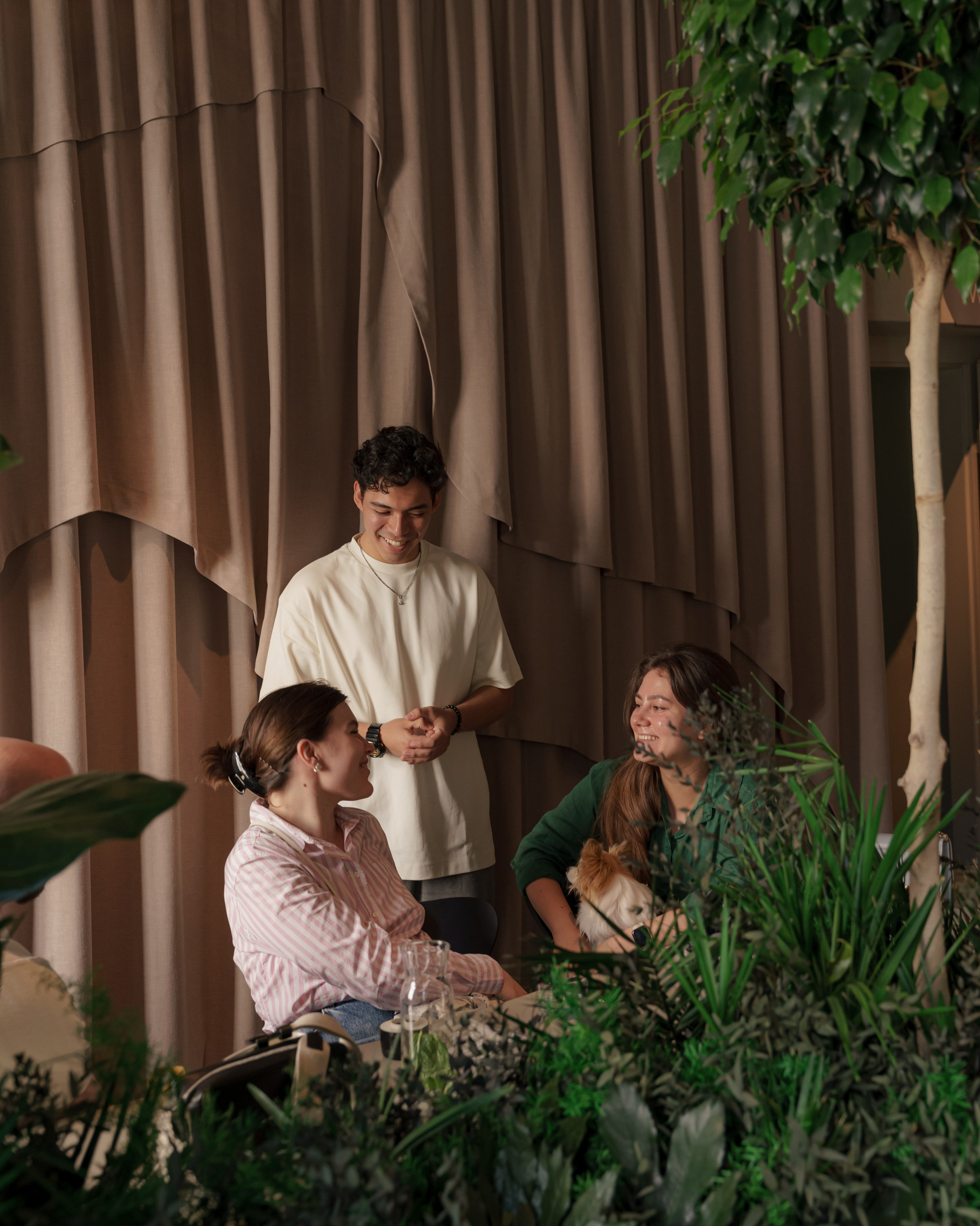 EFSY | Coffee & Cocktail Bar | Prague