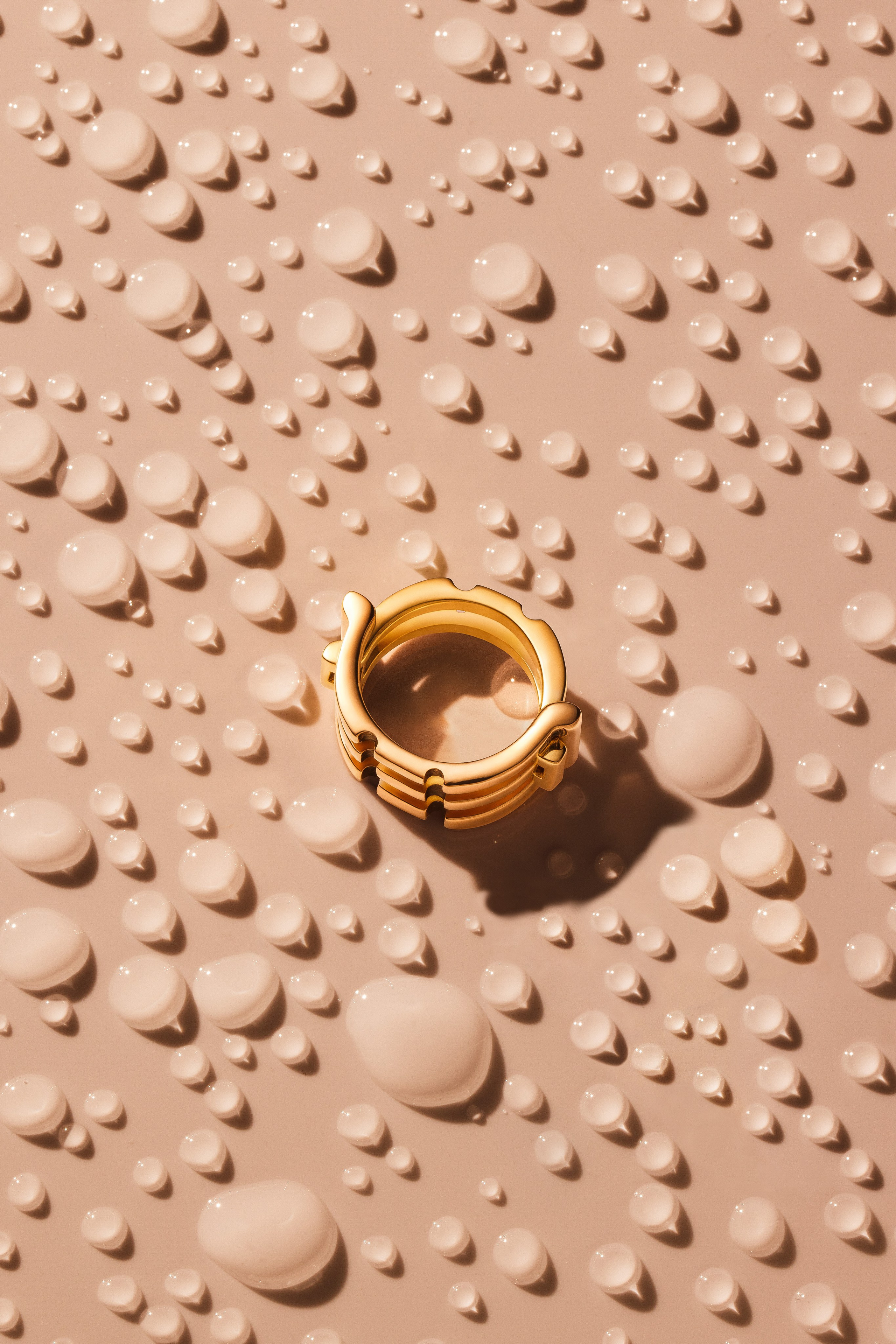 JUZZLE RINGS. Anton Usanov | Creative producer | Photographer | Art-director