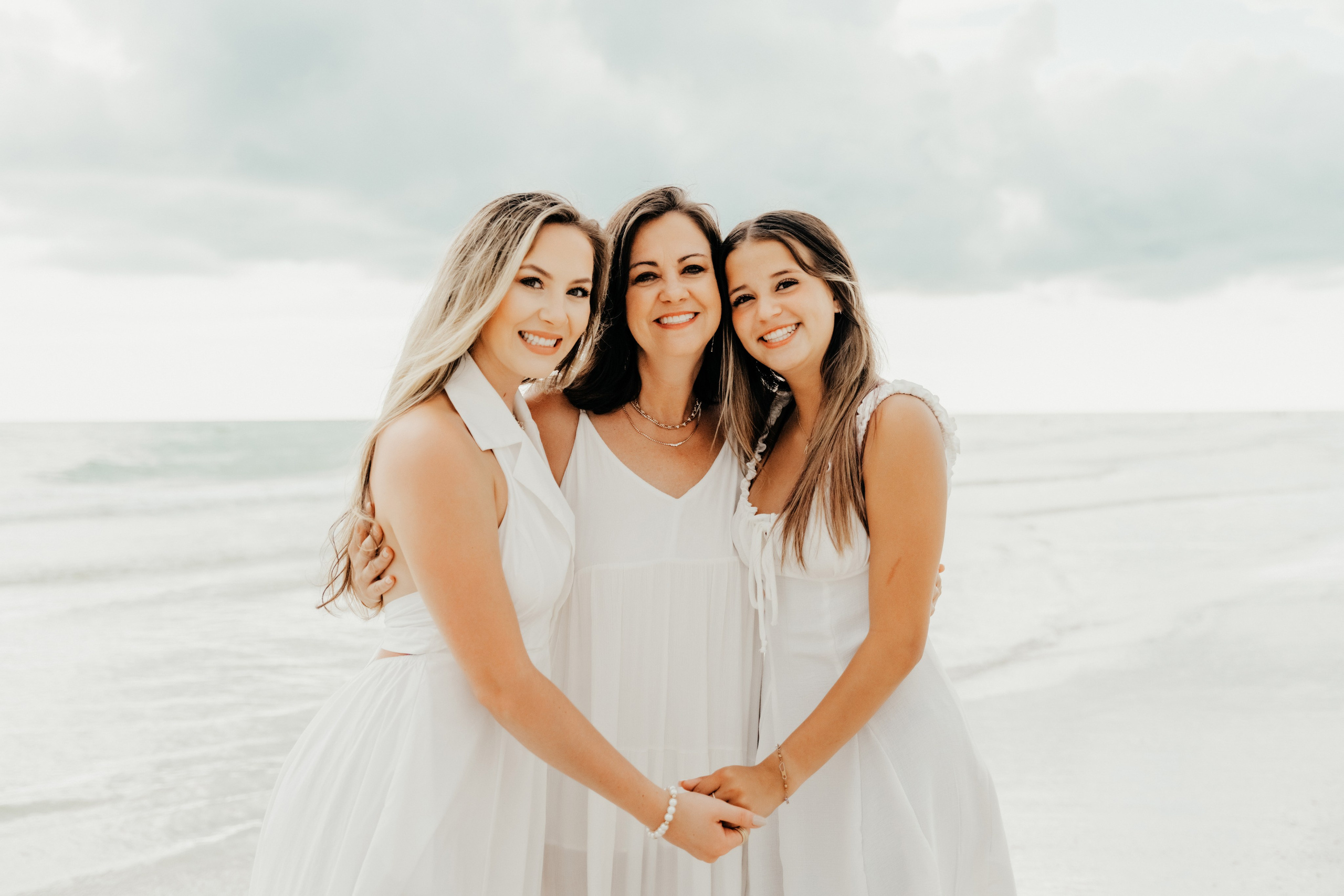 FAMILY BEACH PHOTOSHOOT | SIESTA BEACH, FL. Your Florida Photographer | North Port | Port Charlotte | Venice | Sarasota | Maria Leonova Photography