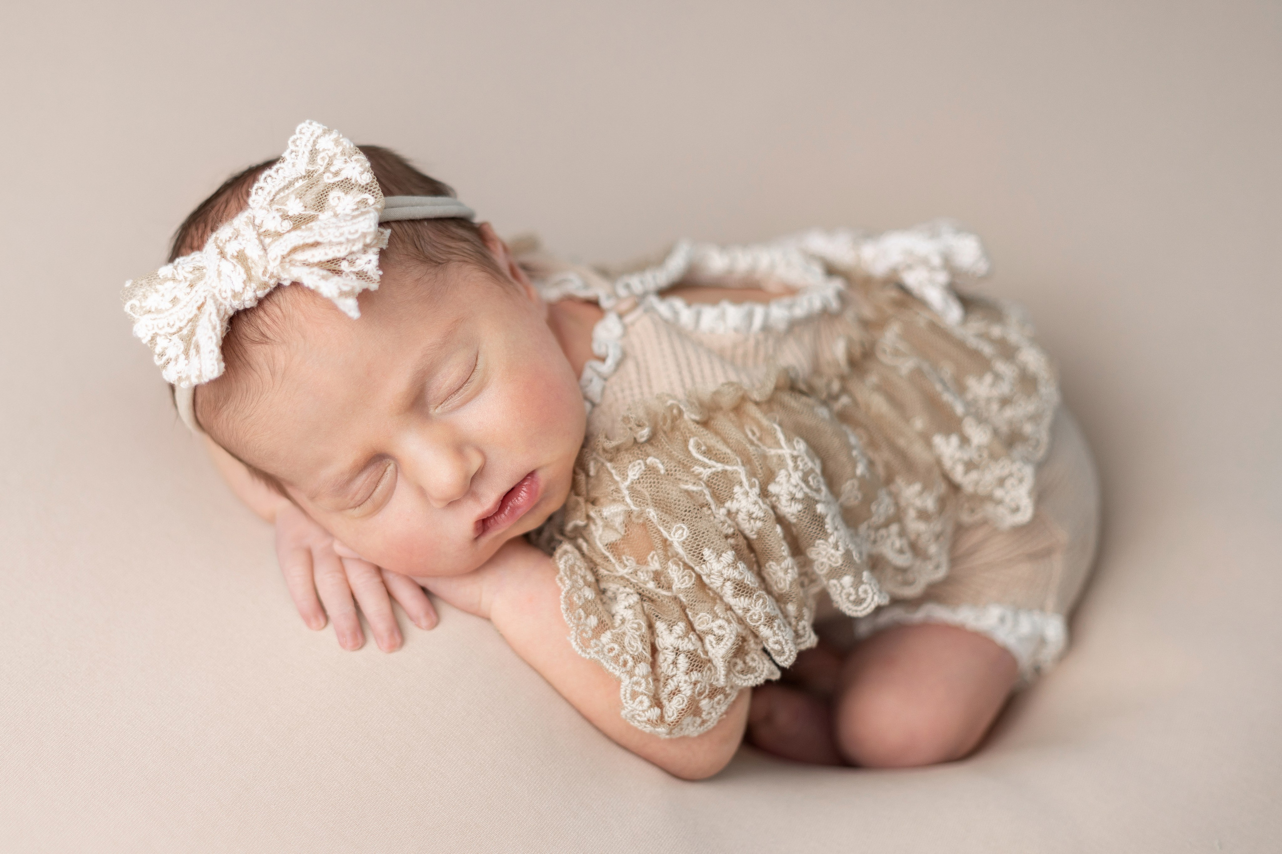 Family and newborn photographer