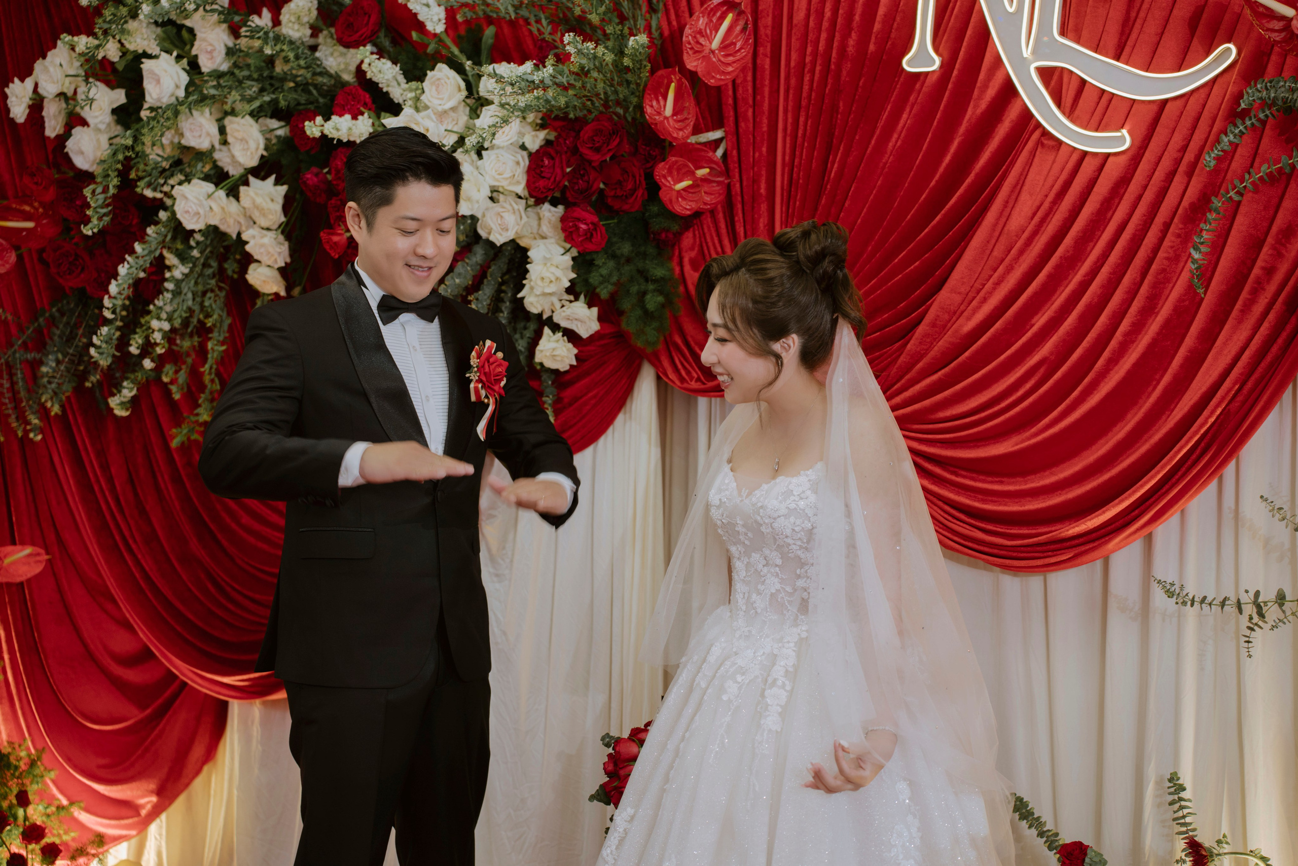 ERIC & NHA. WEDDING PHOTOGRAPHER IN VIETNAM