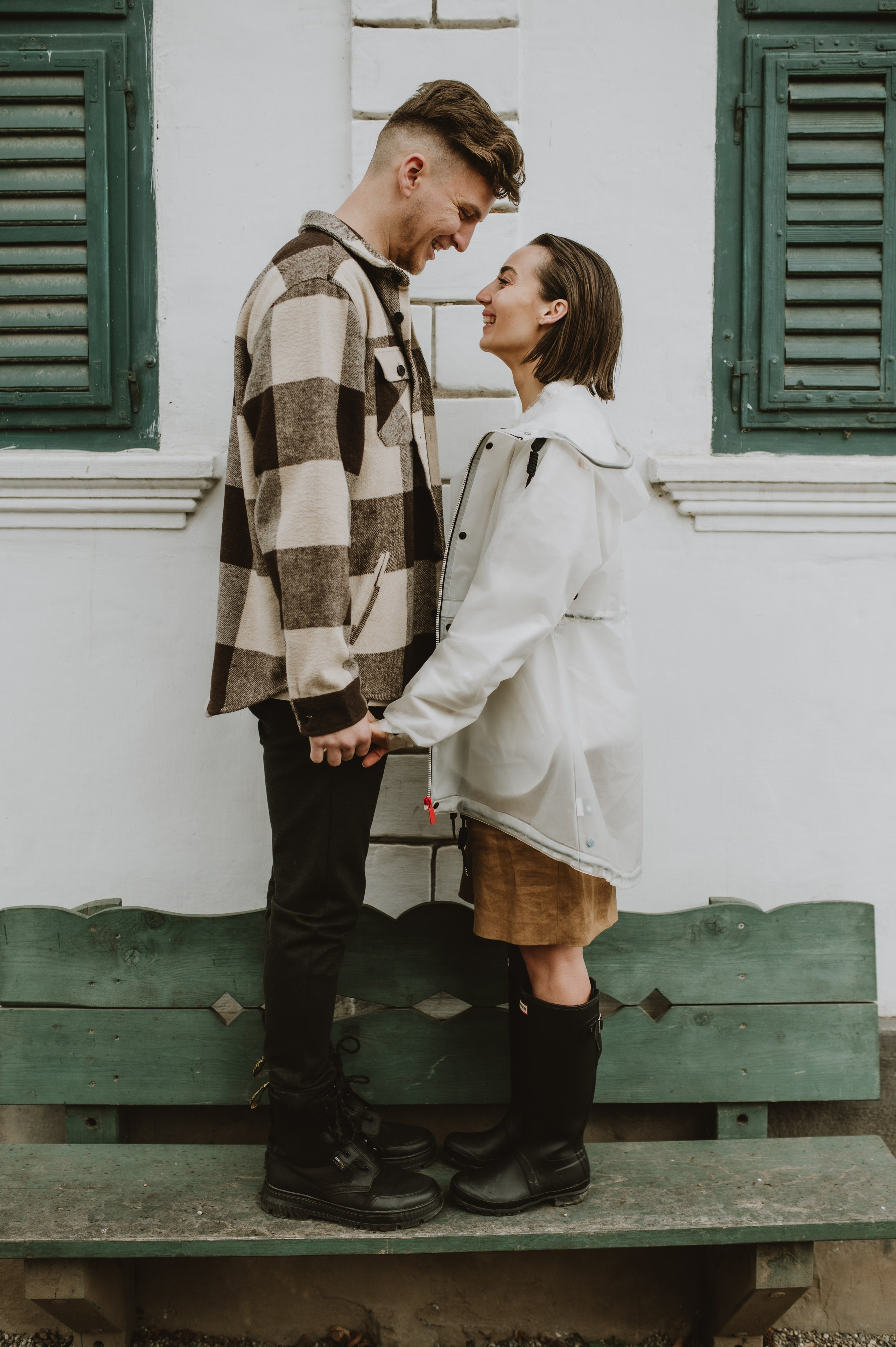 Sedinta foto de cuplu in munti, sedinta save the date pe munte. Proud Vision Weddings | Wedding Photography & Film — Servicii profesionale Foto Video Nunta Iasi