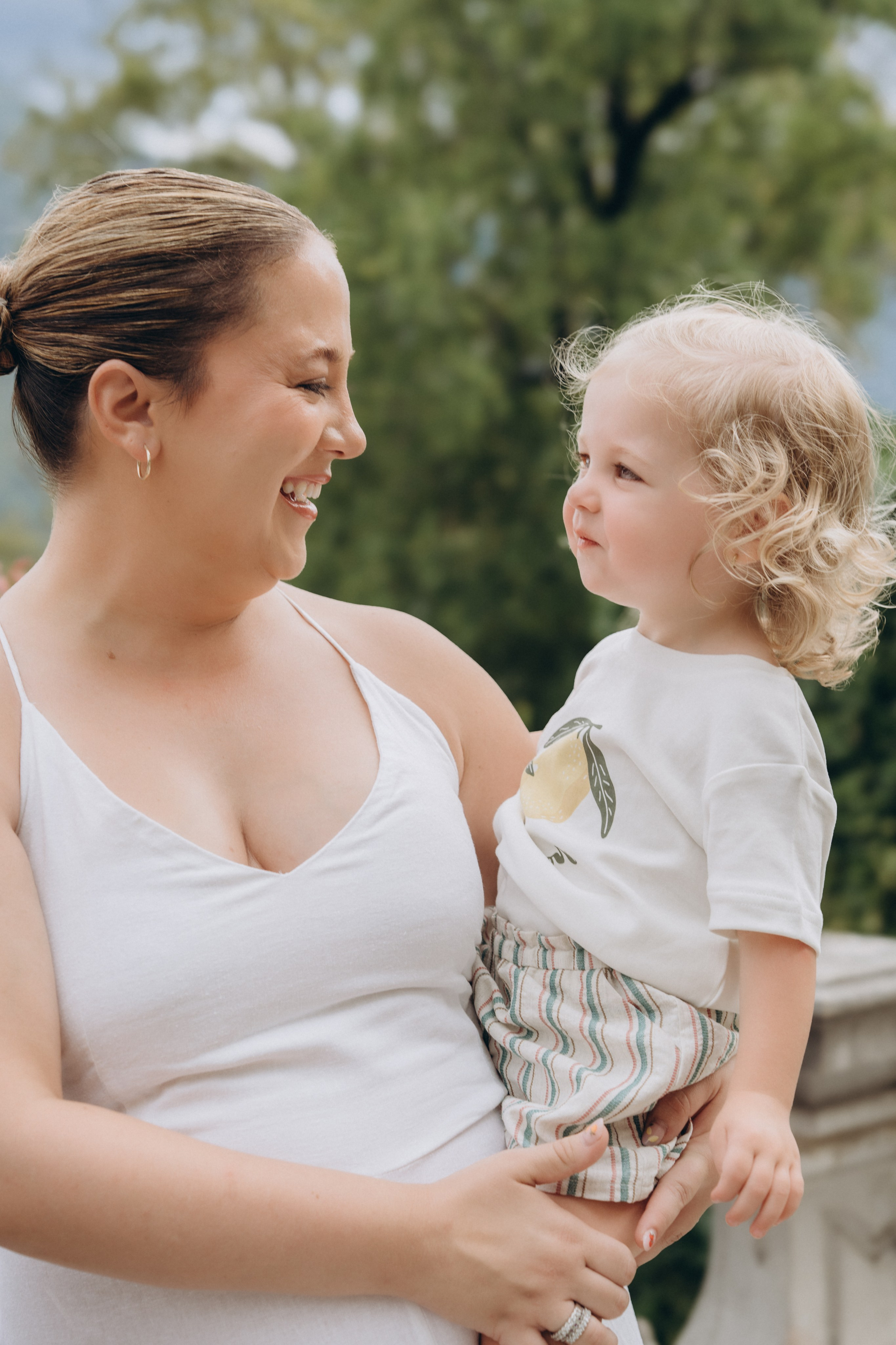 Family moments in Como Lake. PHOTOGRAPHER IN ITALY