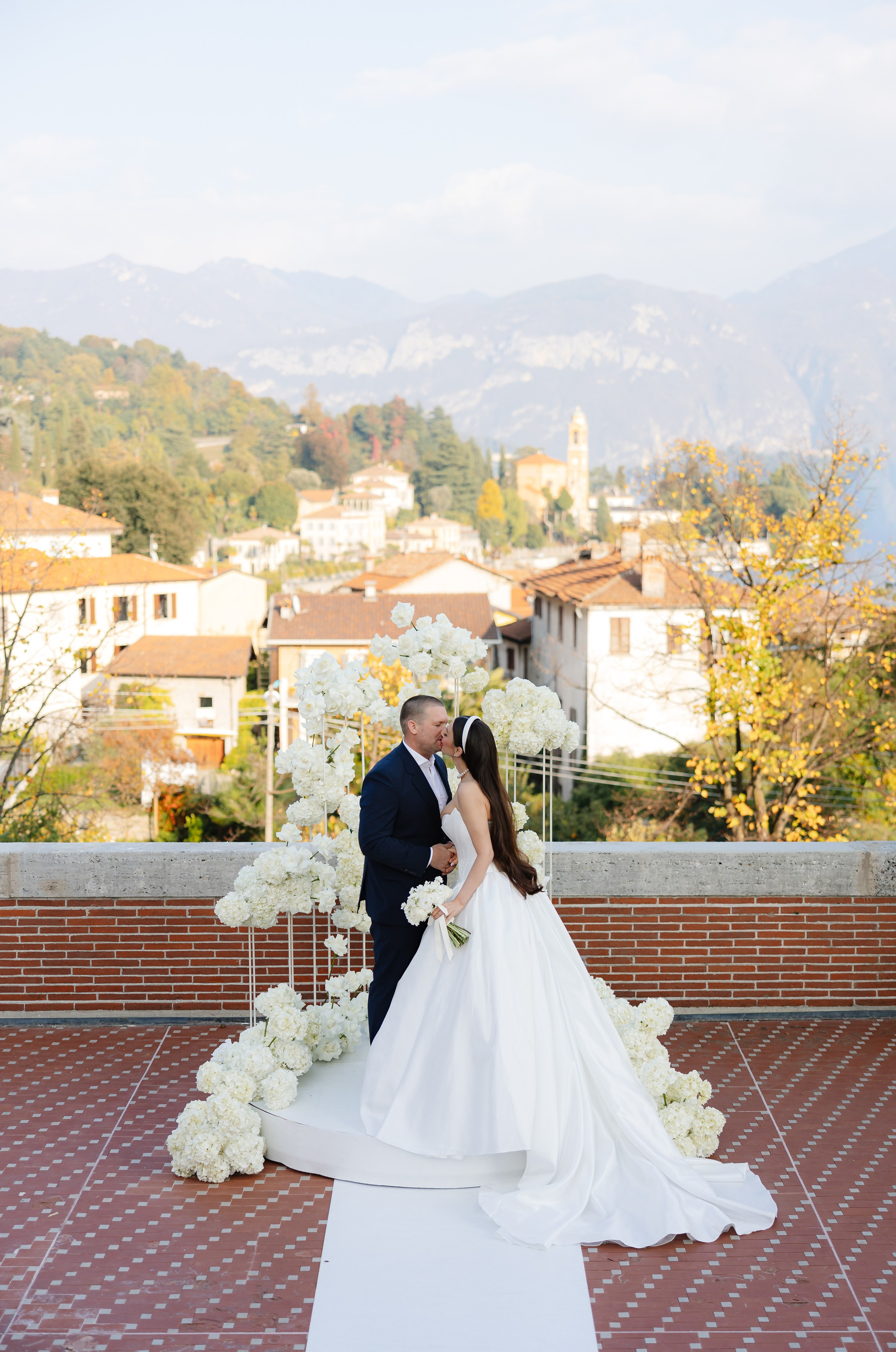 That’s Amore — Nina & Darren’s Lake Como Elopement. YES I DO PRODUCTION — Wedding photography&videography