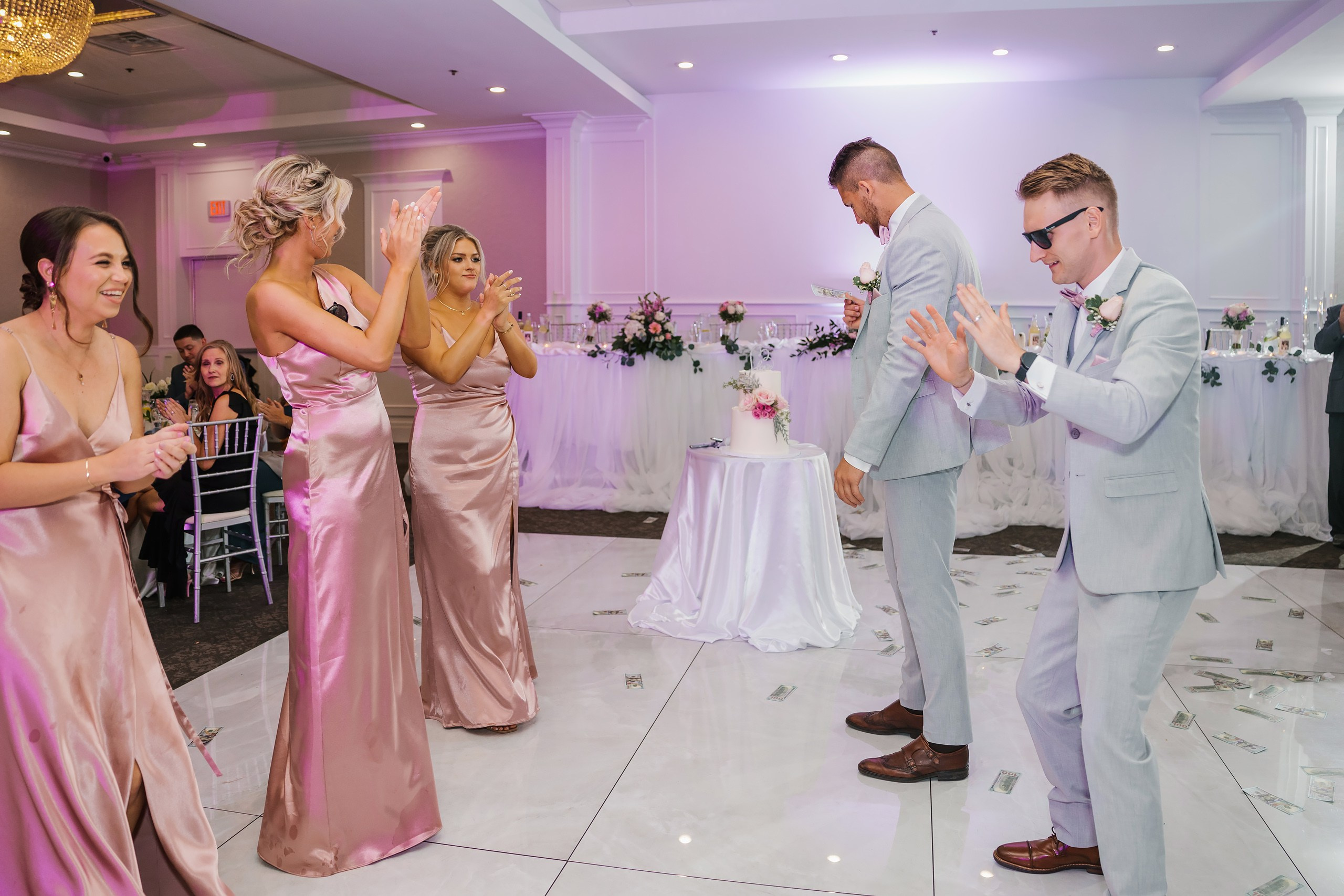 31.08.2024 Wedding. Wedding family event photographer in Chicago Nick Yushevich