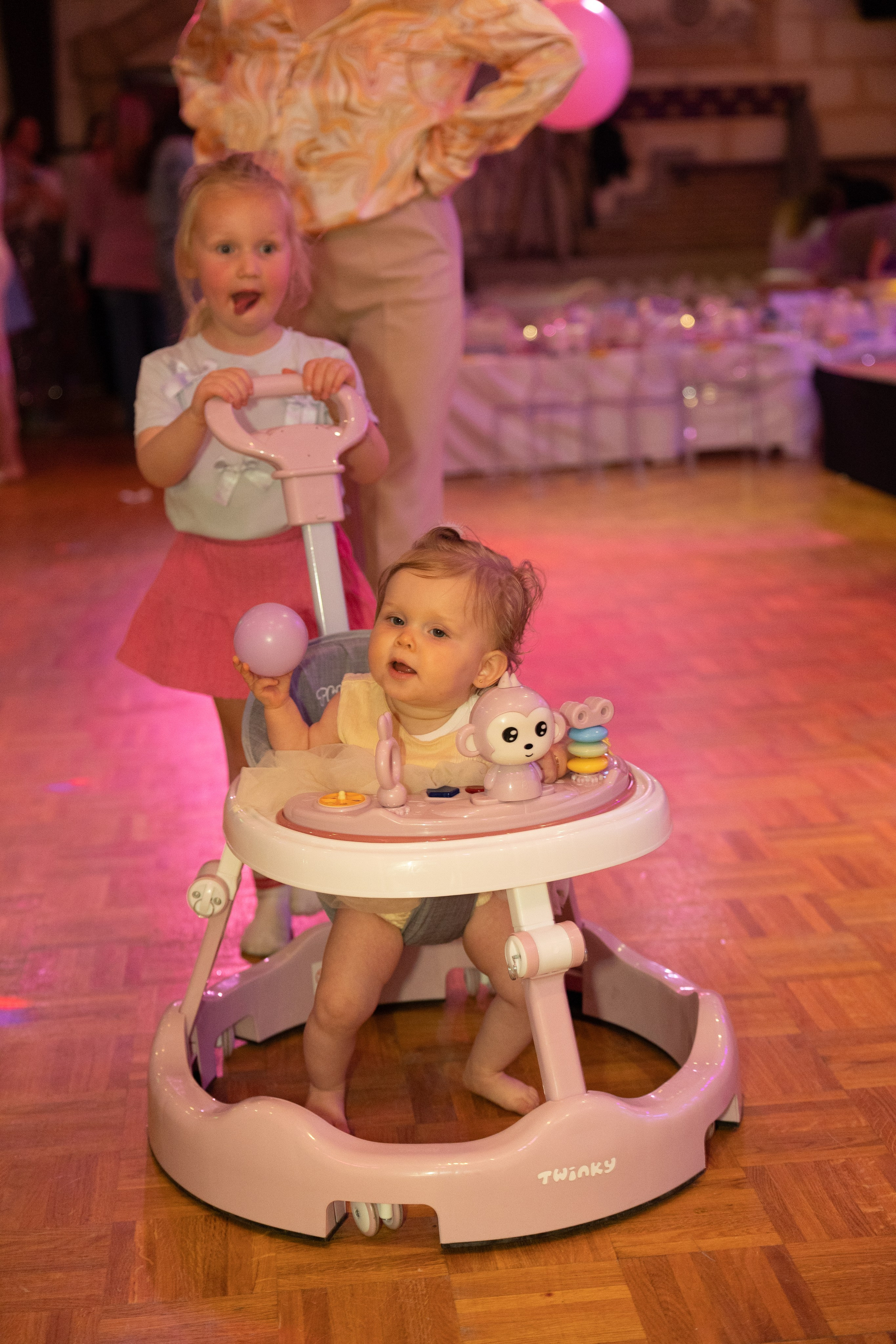 1 st Birthday. Portrait and Family Photographer in Netherlands