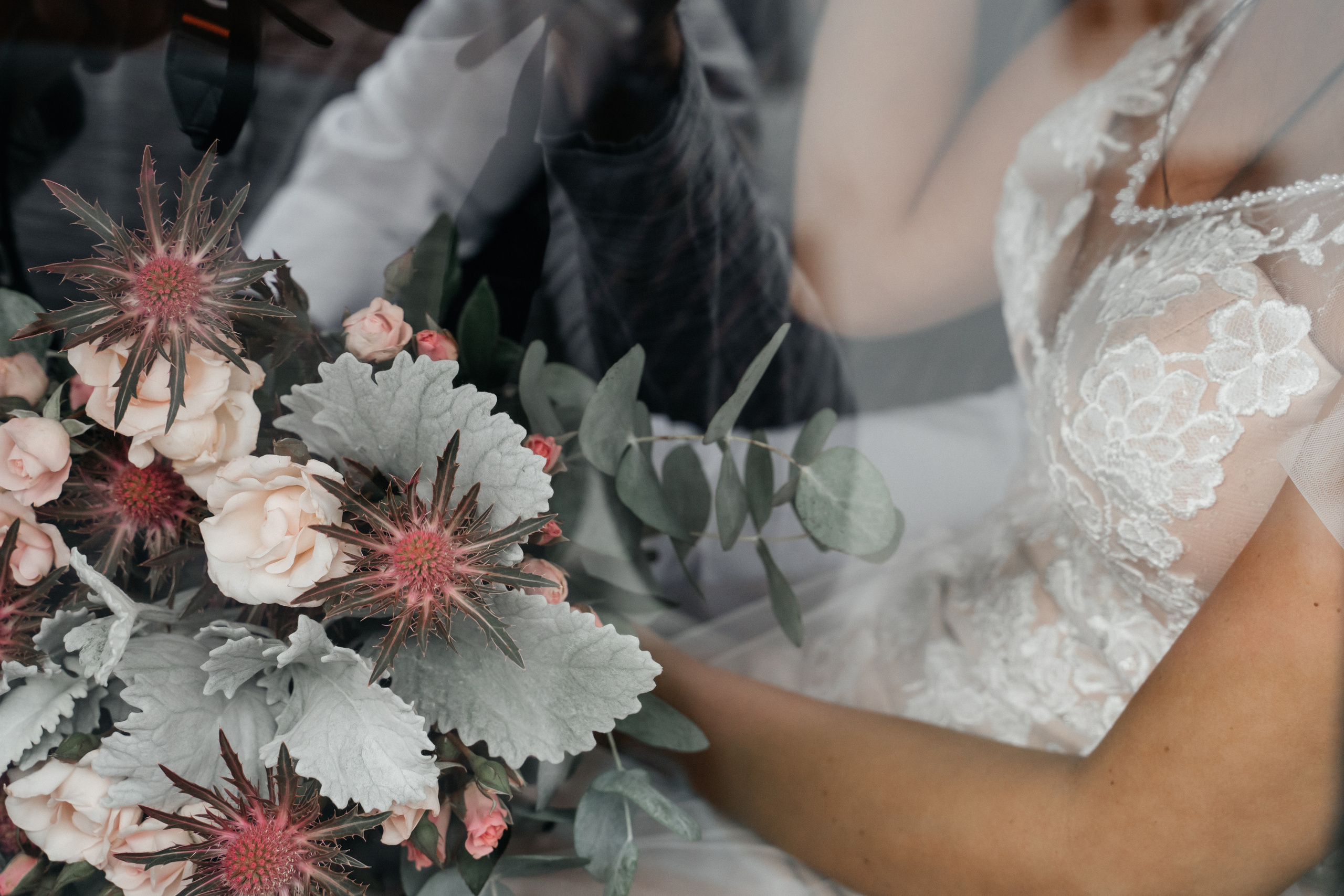 K & A im Schloss Auel. Hochzeitsfotograf für Moers, Niederrhein, Düsseldorf, NRW und Deutschland