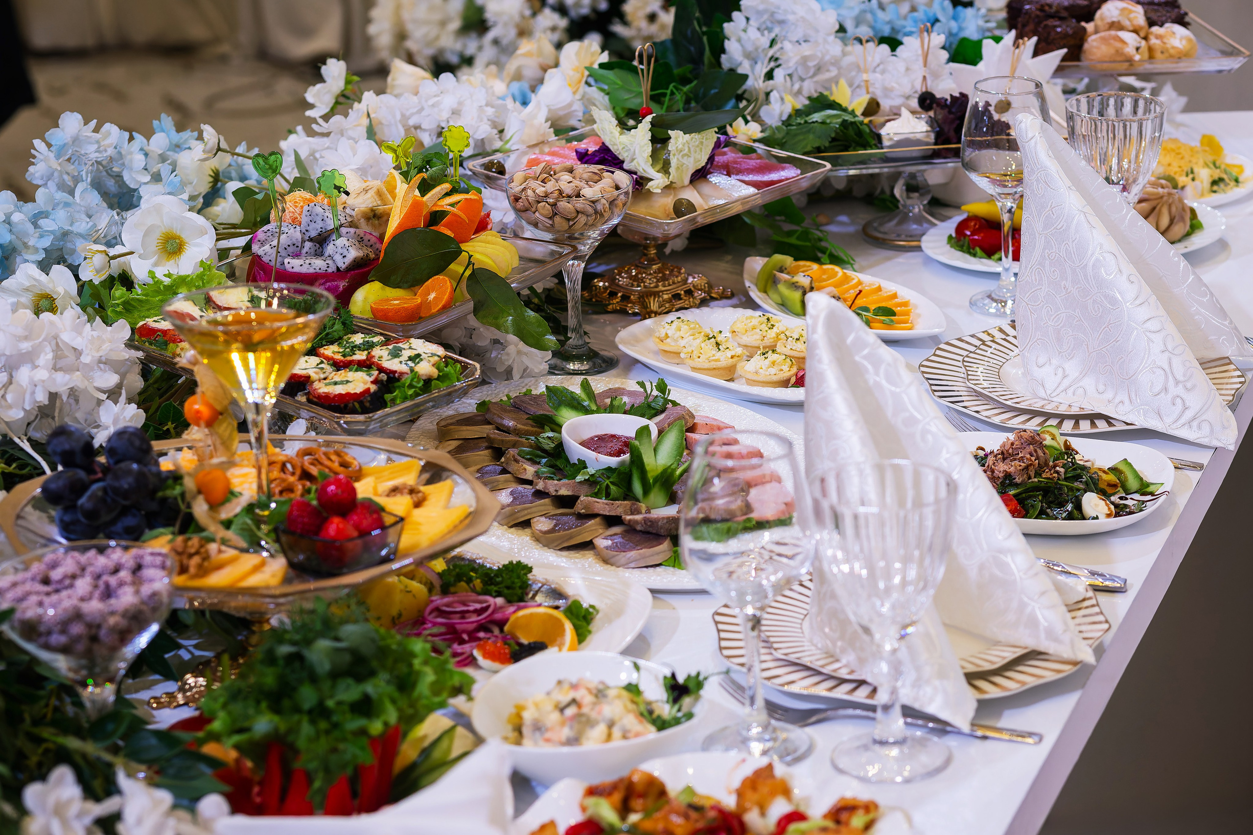 Павел и Алёна. Интерьерный фотограф Ташкент — свадебная, food, предметная съёмка, Узбекистан