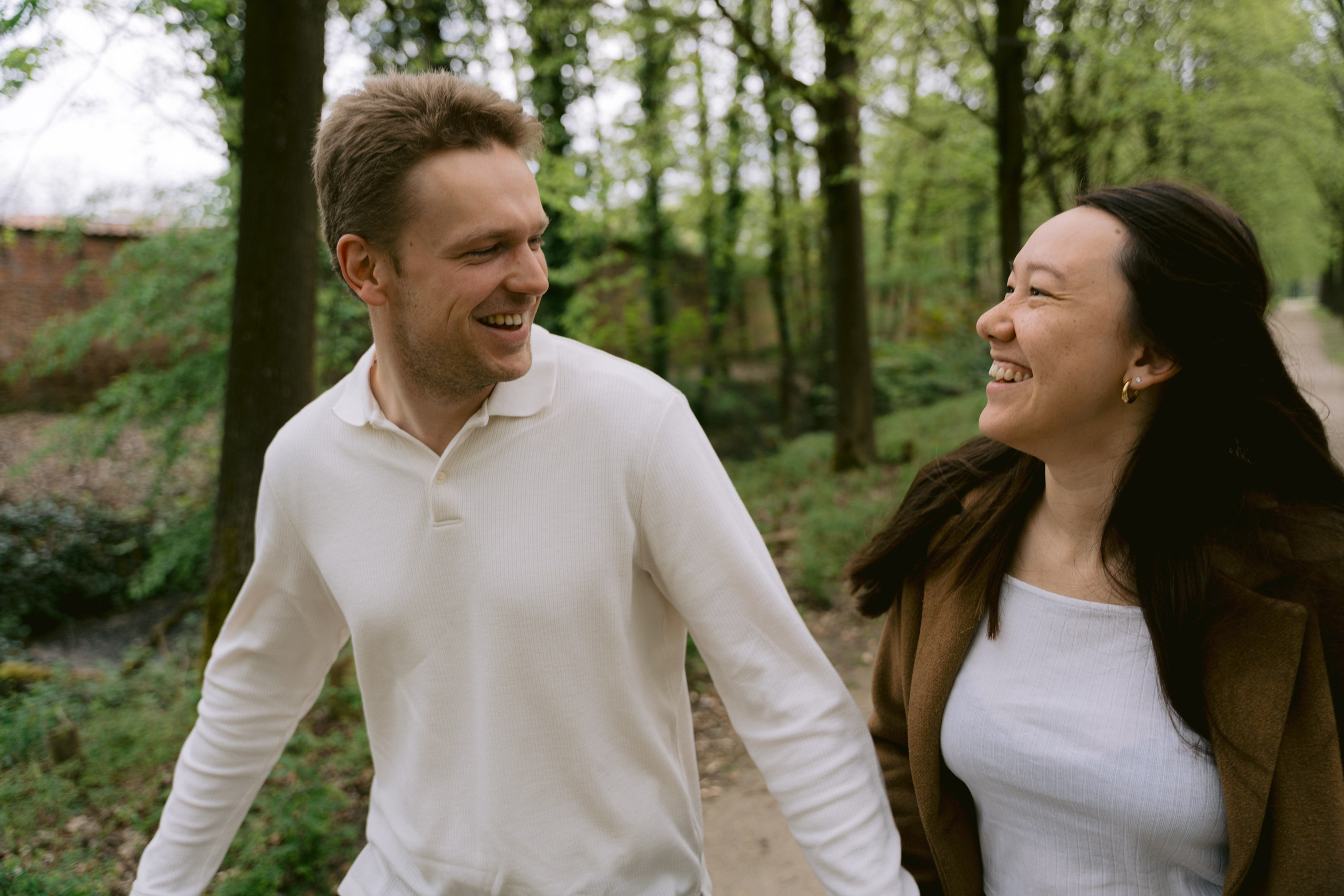 Pre Wedding Postel. Little Birdie – Jouw familie- en huwelijksfotograaf in België en daarbuiten