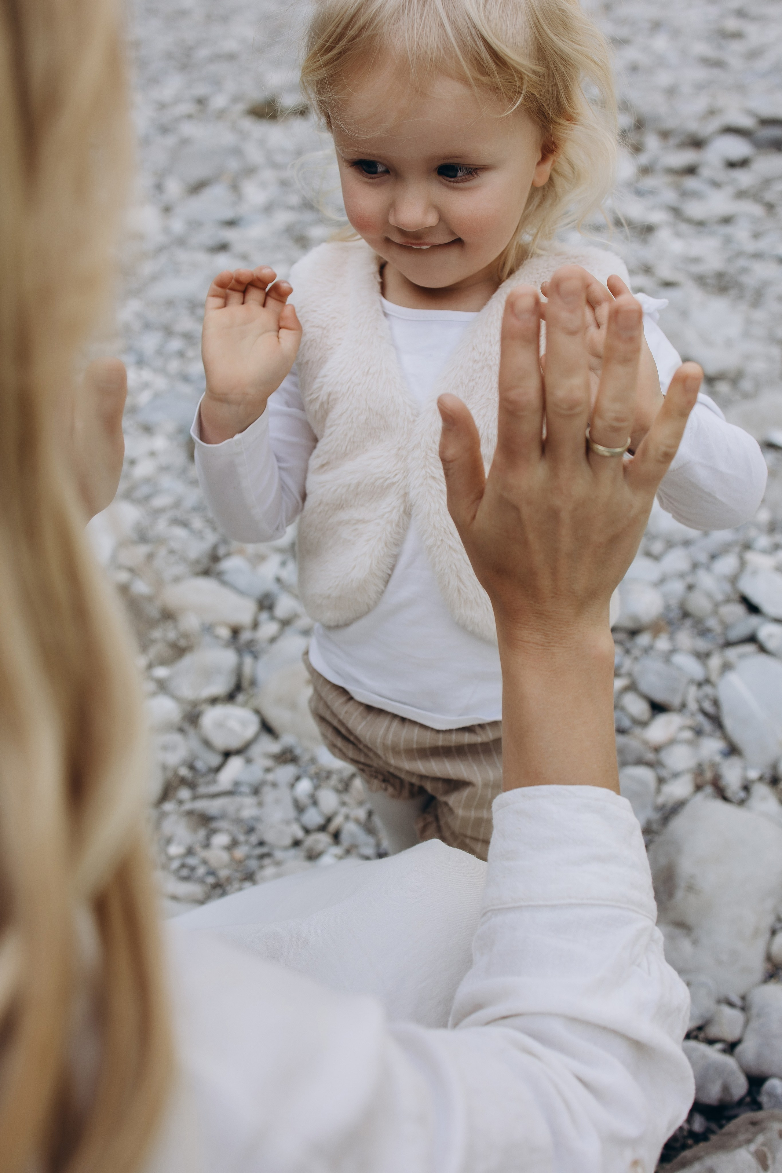 Familie / Kinder. Fotografin Larysa Chepurko| Füssen| Garmisch-Partenkirchen| Weilheim| Schongau| Murnau| München | Hochzeitsfotograf Füssen | Larysa Photo