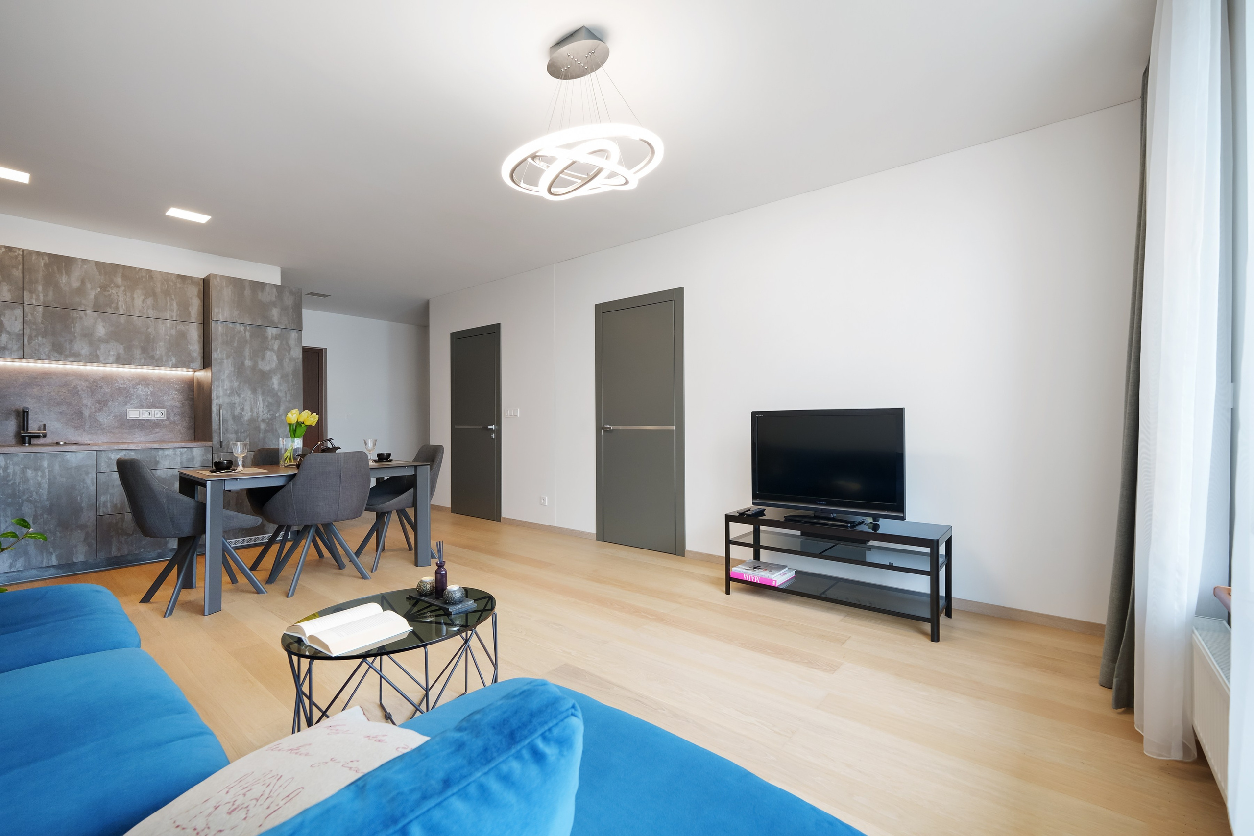 Smolenskio g. 35. Elina Sapiega fotografė Vilniuje