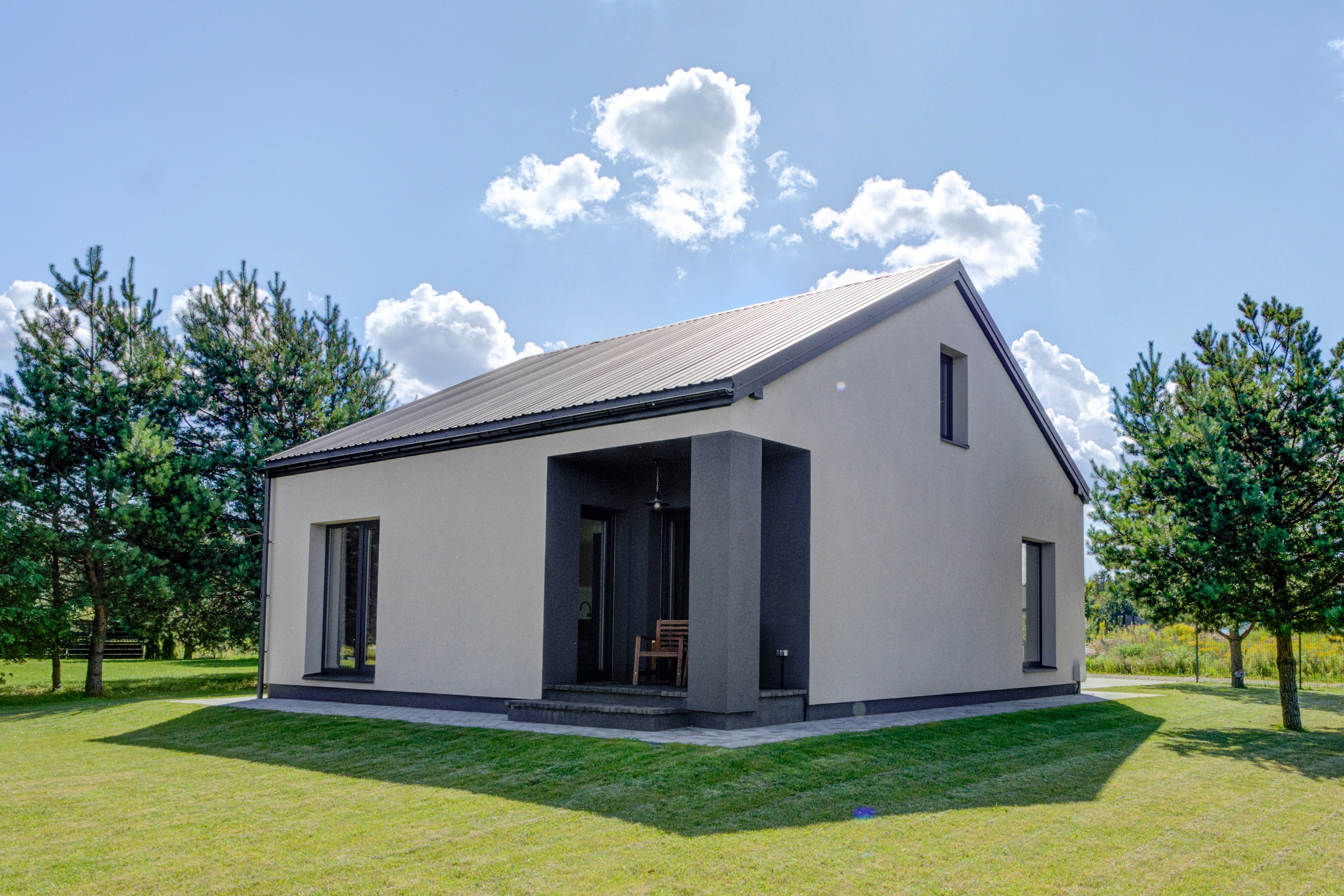 Namo fotografavimas su dronu Vilniuje