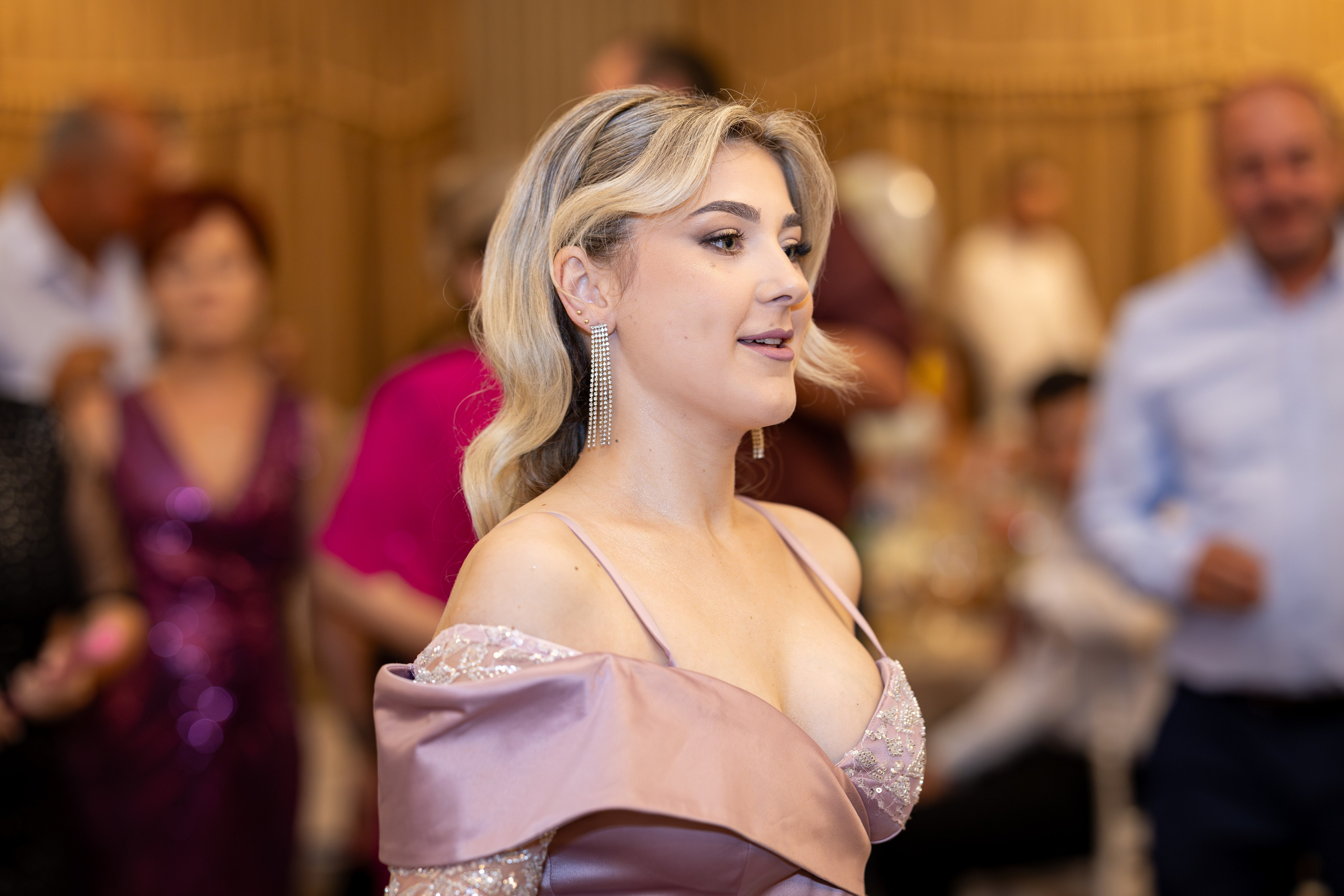 Eric Ionut. Moments By Gub