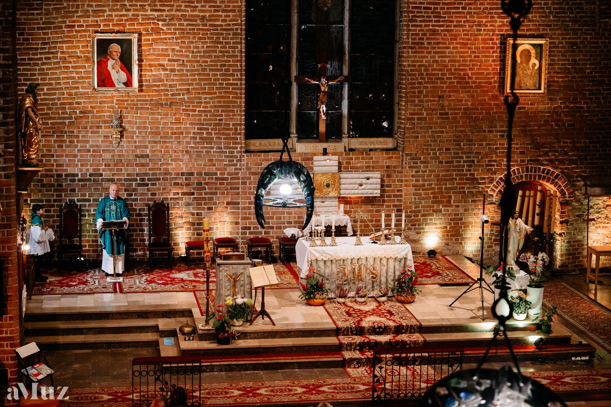 Parafia rzymskokatolicka pw. Św. Barbary Gdańsk. Fotograf Ślubny Warszawa - Sesje Biznesowe Rodzinne Eventy