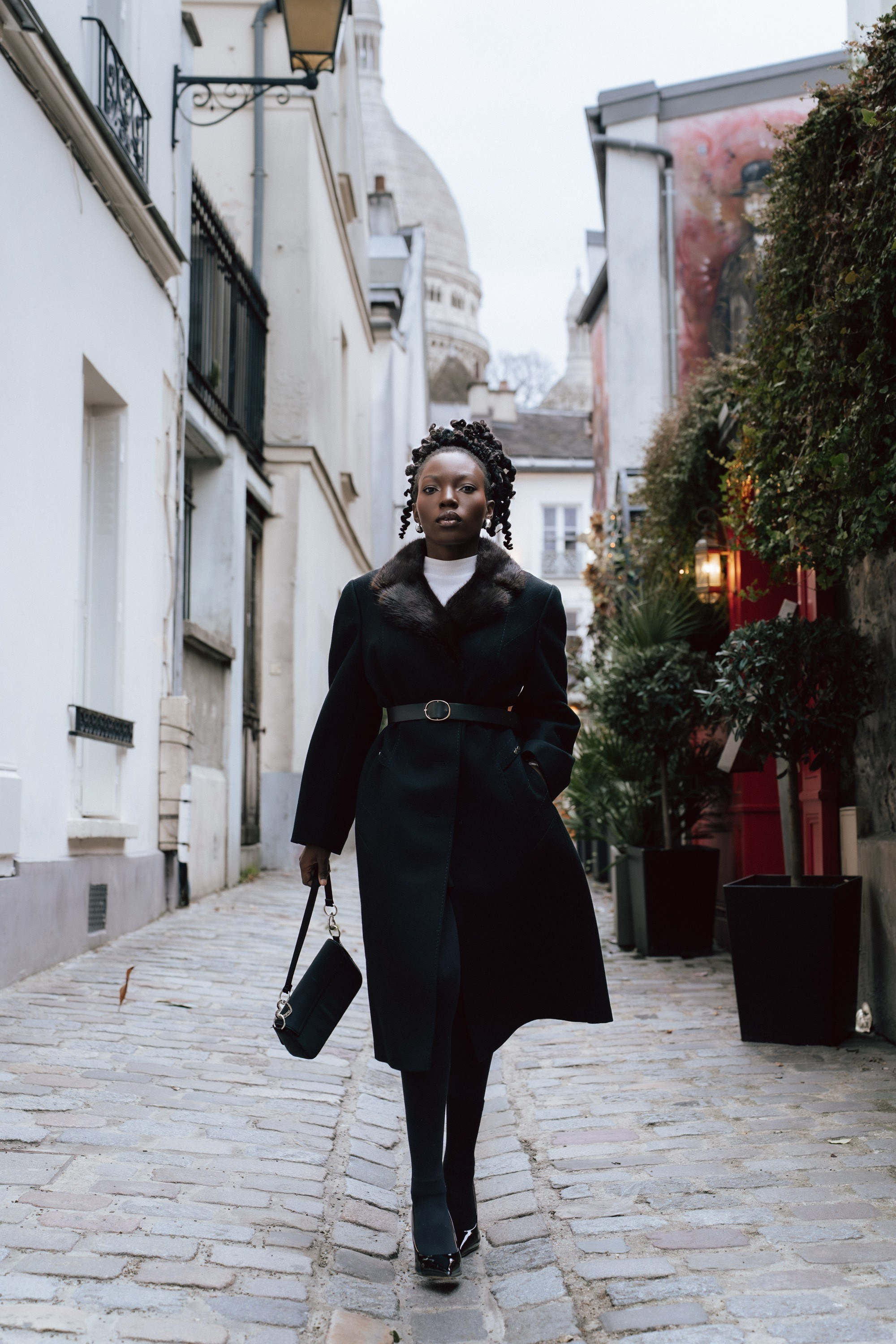 Solo Portrait Session: Monmartre. Paris Photographer & Videographer