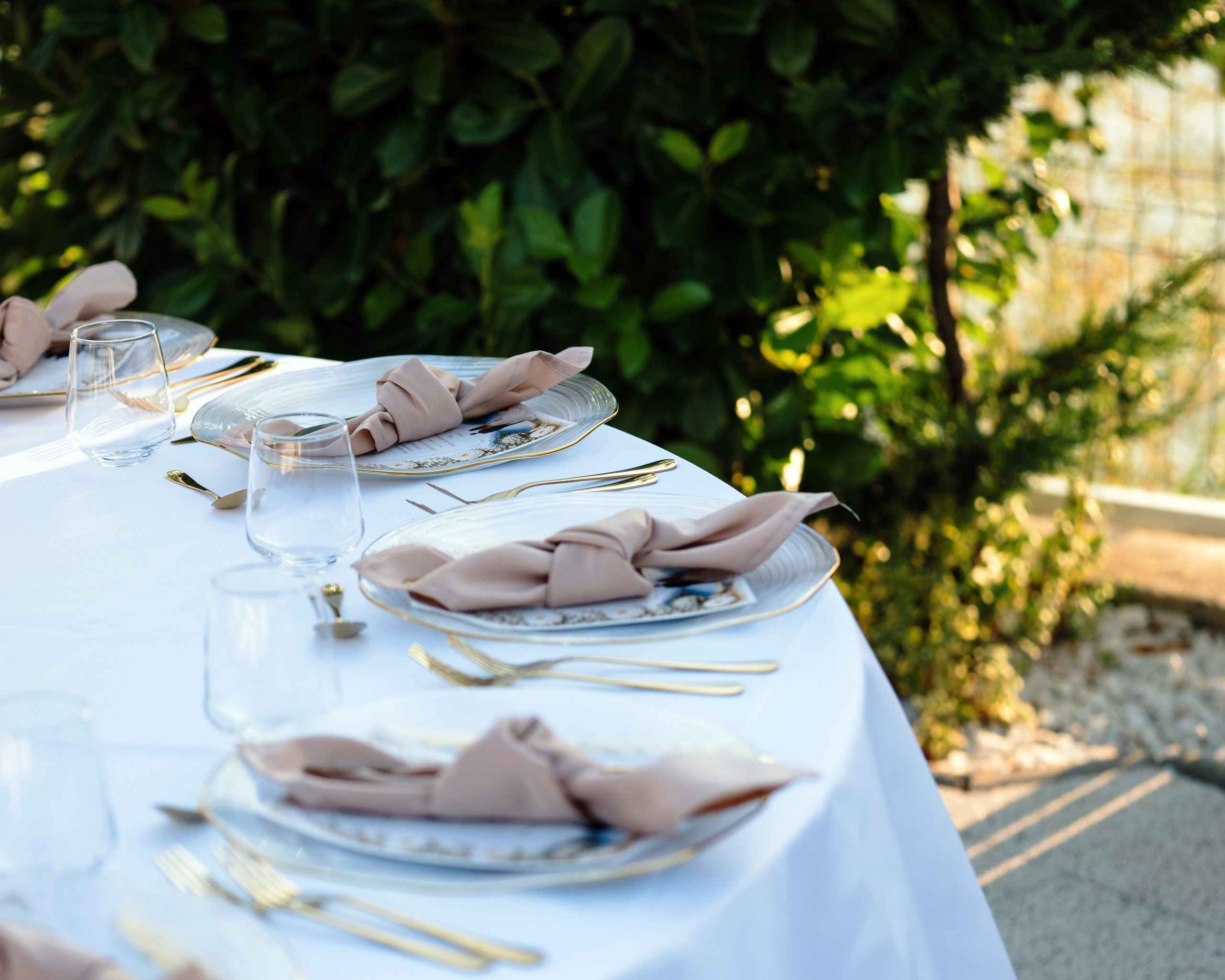 Iubire la apus pe Dunăre | Sonia & Bogdan. Andrei Marta | Fotograf Nuntă & Destination Wedding