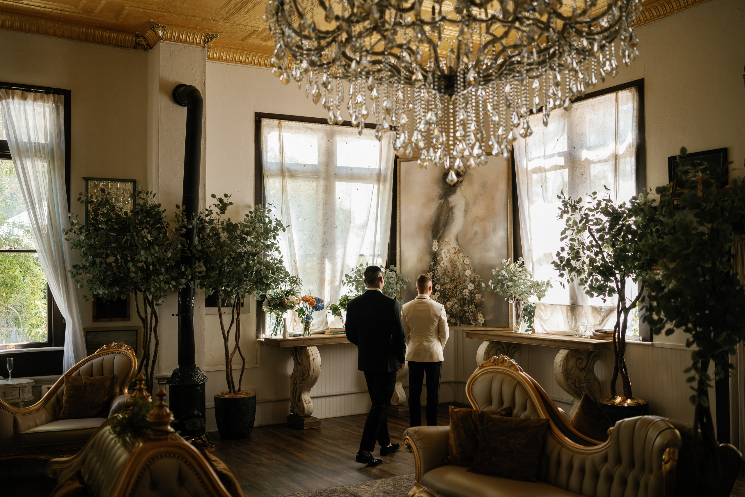 LGBT wedding photographer in California. Wedding Photography & Videography Team in California, Los Angeles, San Francisco, San Diego and Travel