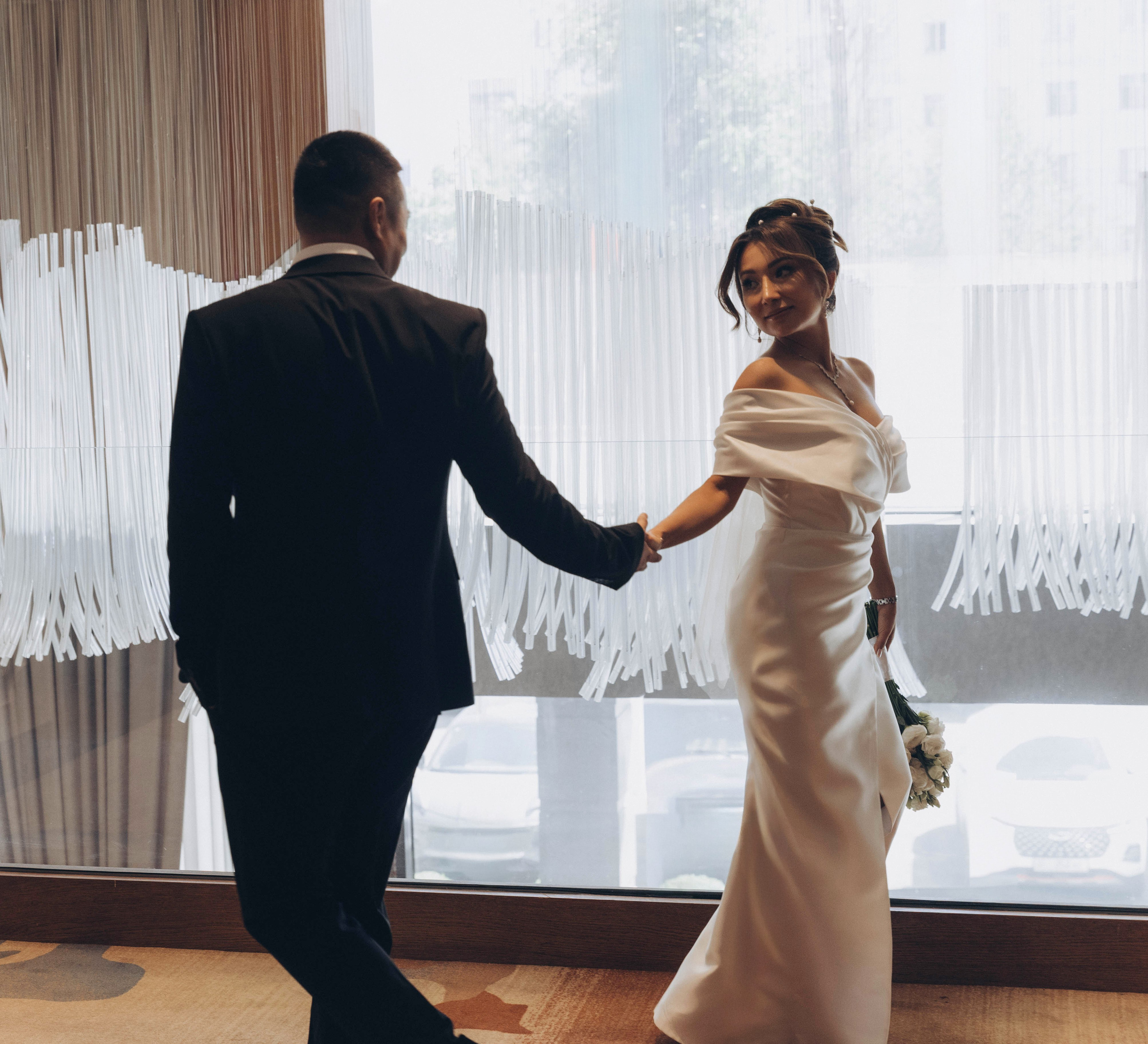 Мадина@Женя. Валерия Вартанова. Фотограф