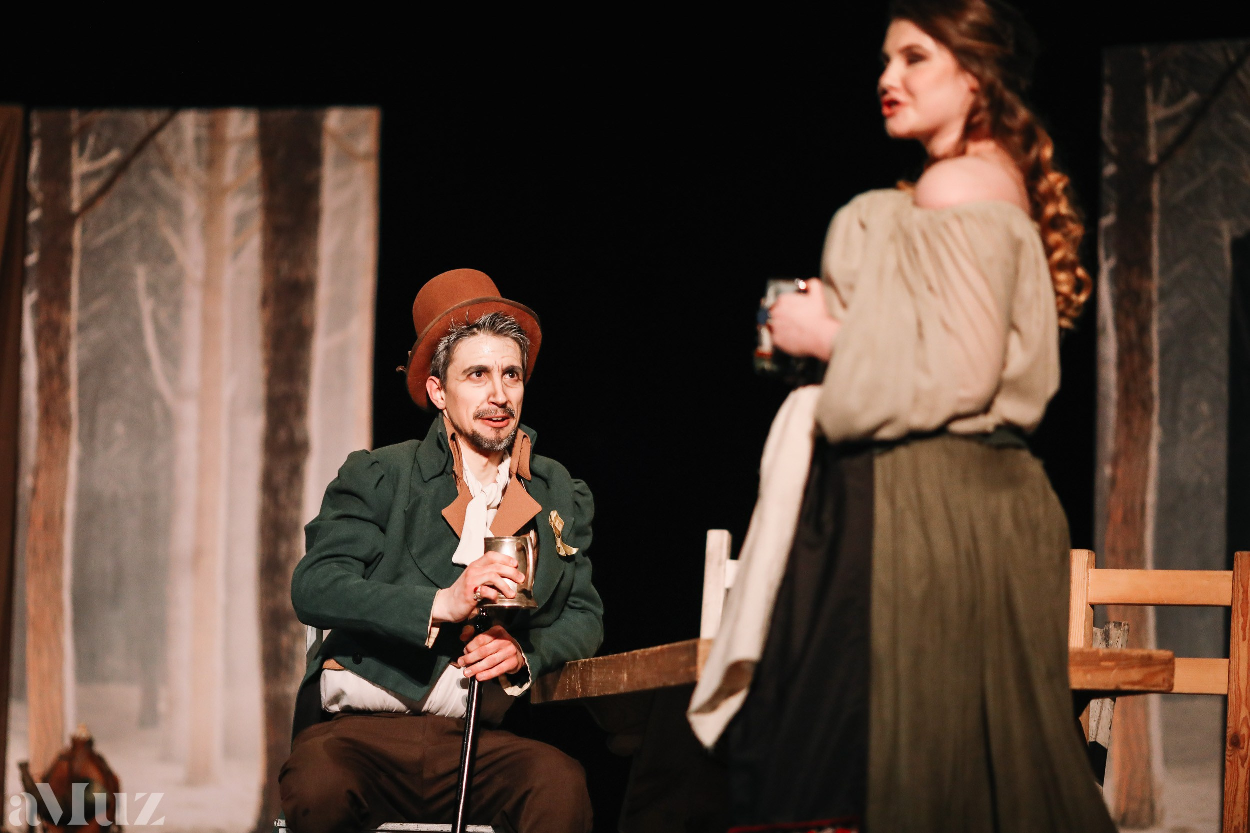 Opera Łąkowa. Fotograf Ślubny Warszawa - Sesje Biznesowe Rodzinne Eventy