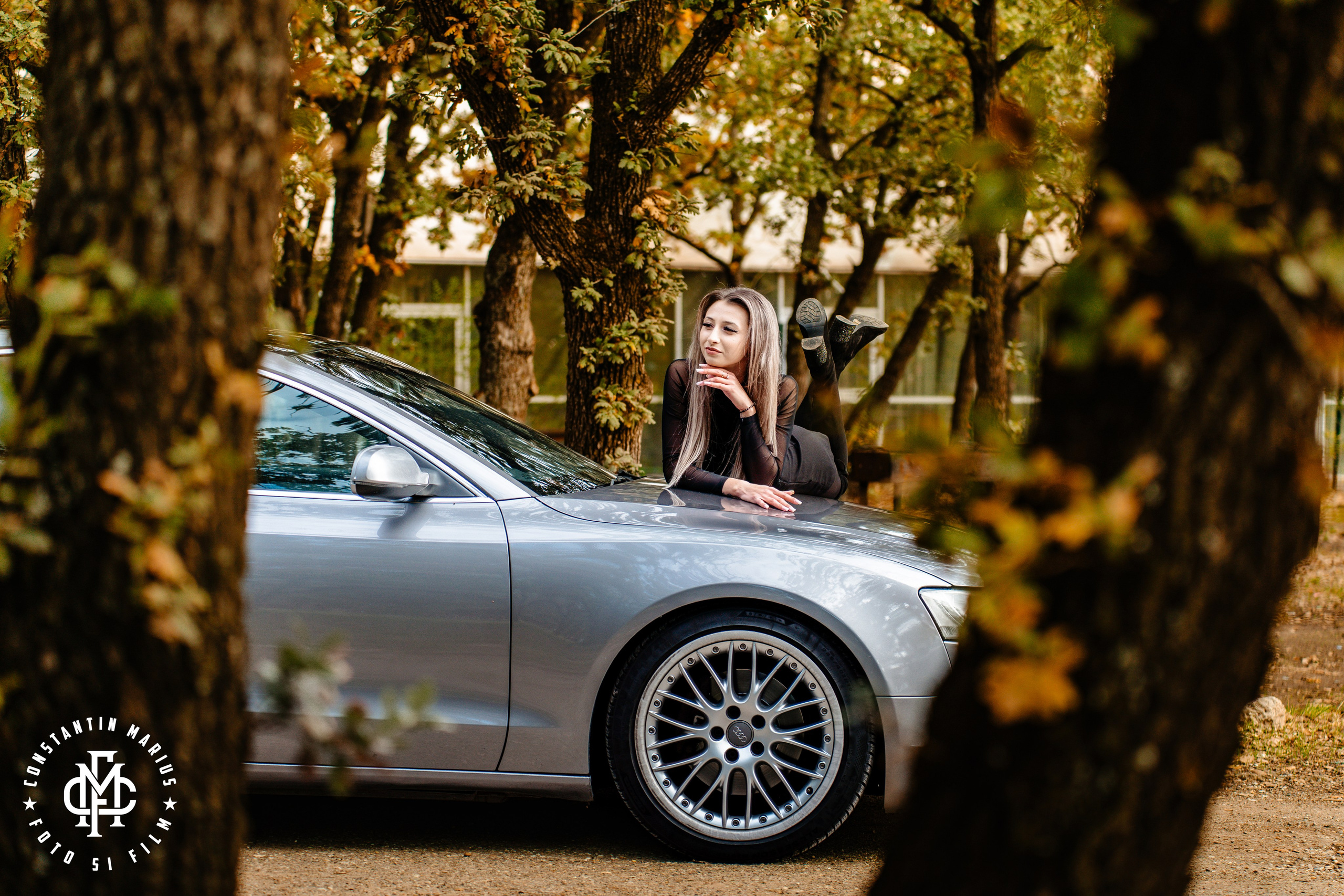 SEDINTA FOTO. DESPRE NOI