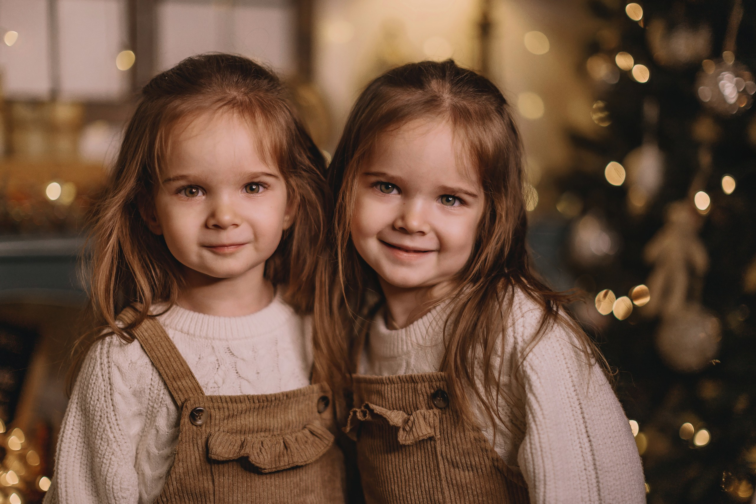 11.26.2025 Christmas Photoshoot. Wedding family event photographer in Chicago Nick Yushevich