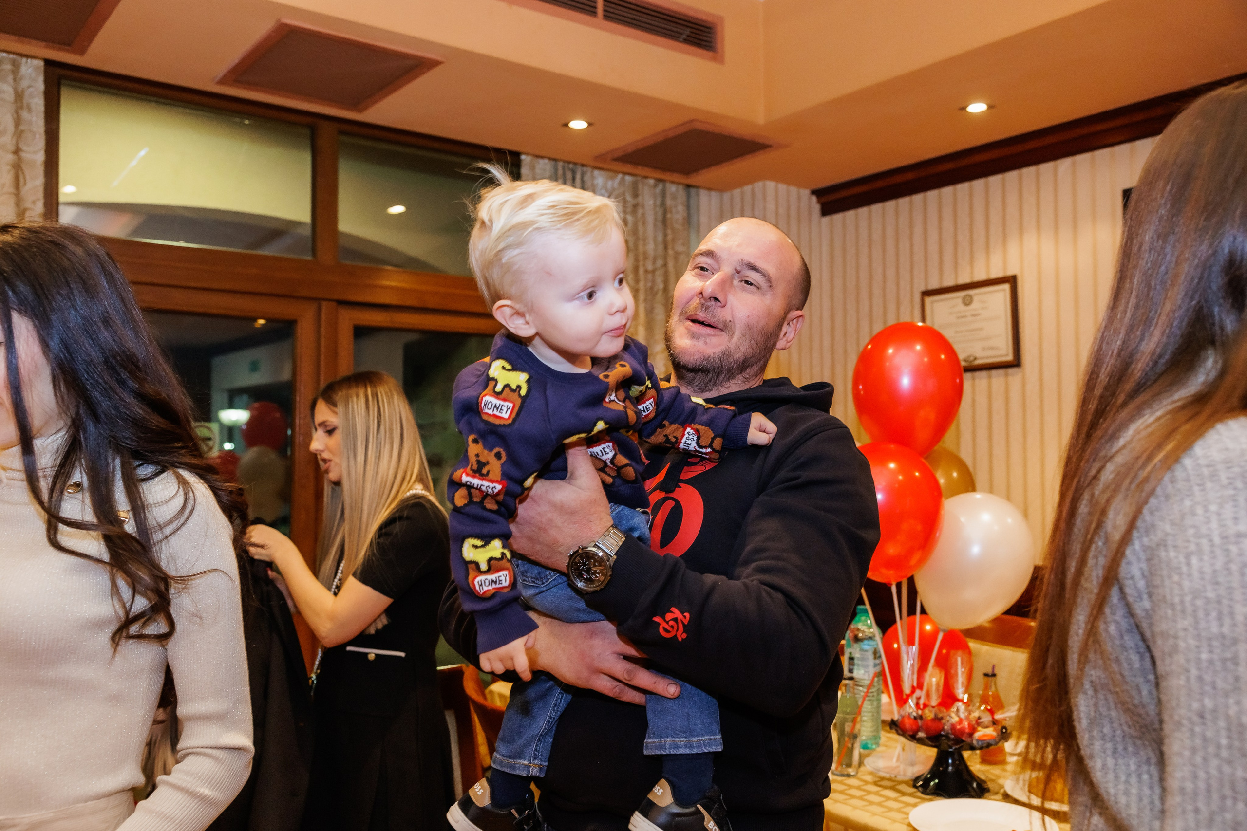 Честит Рожден Ден. Фотограф Ирина Йотова