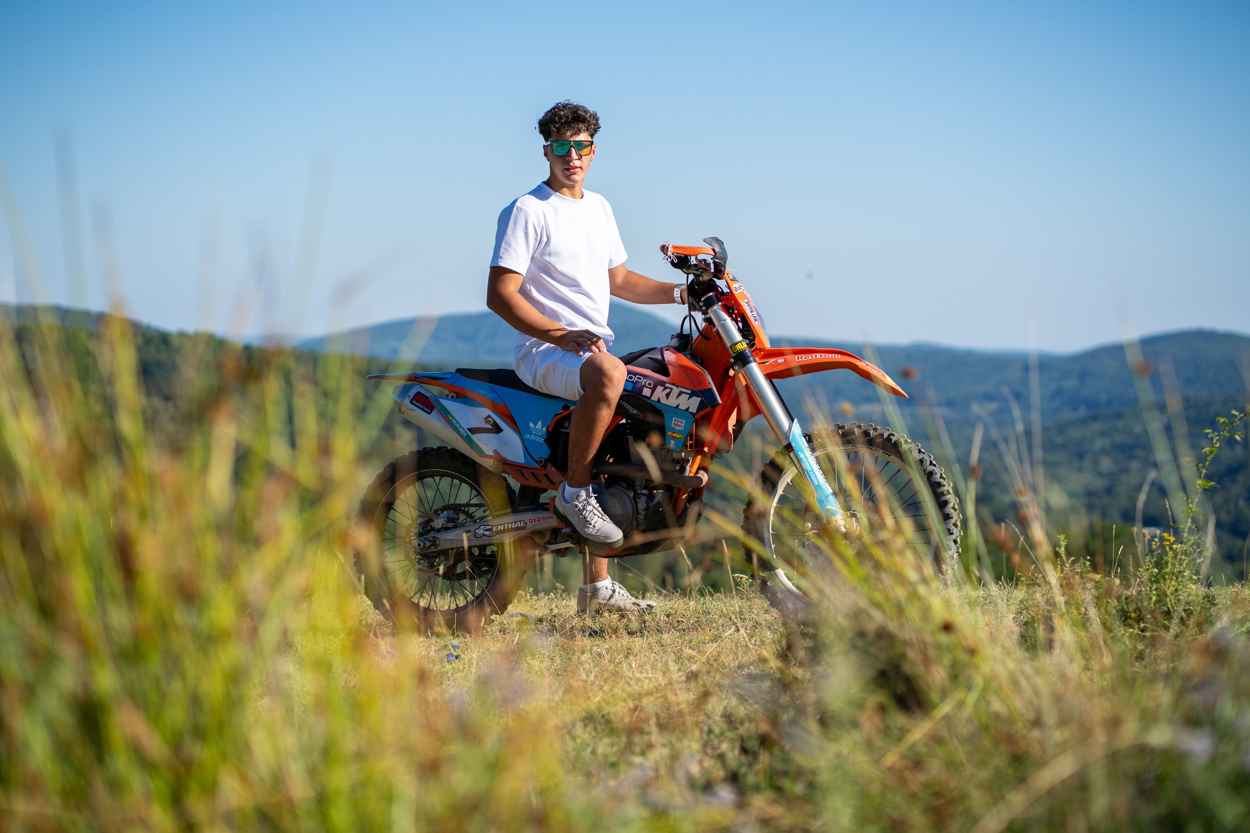 18 ANI - UN NOU ÎNCEPUT