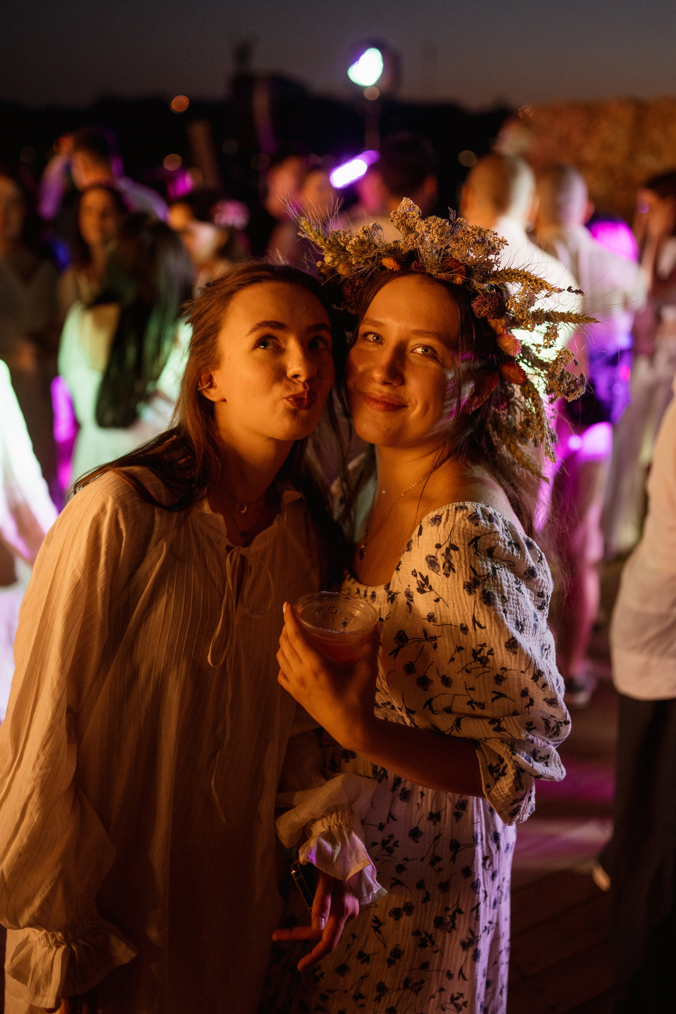 Milk Bar Party. Kostiantyn Holinchenko. Reportage and portrait photographer