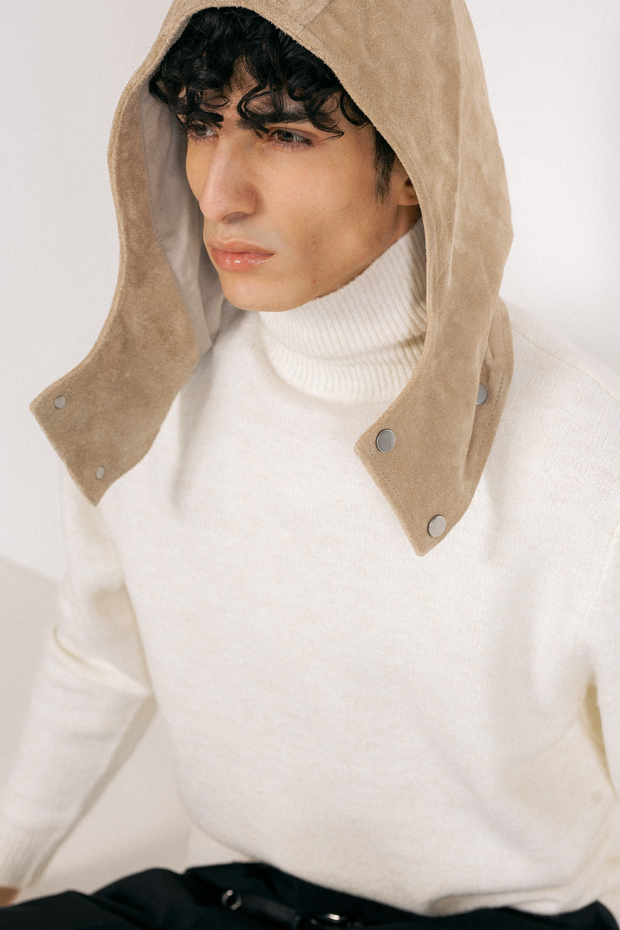 Editorial portfoliokuvaus ● Hristo. Valokuvaaja Lahti, Helsinki Elena Salonen