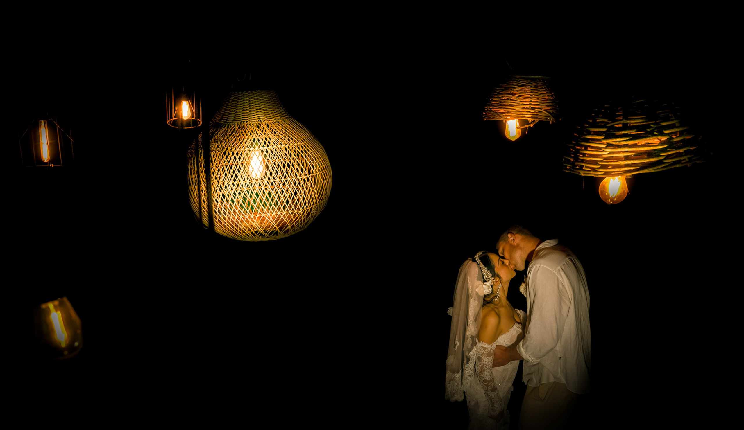 Marlene & Issac. Elopement & Lifestyle Wedding Photographer