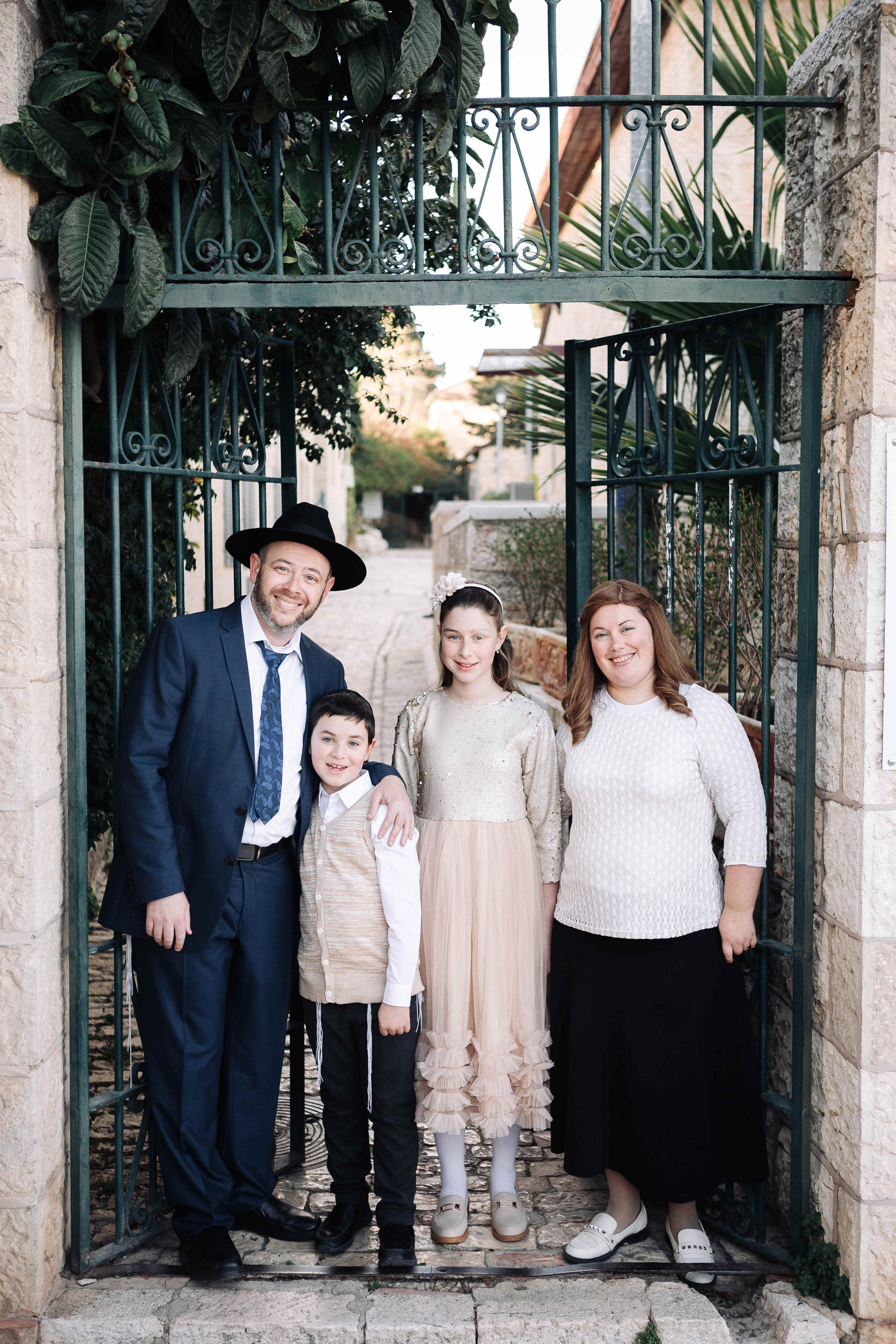 PHOTO SESSION IN JERUSALEM. Https://shi-photo.com/