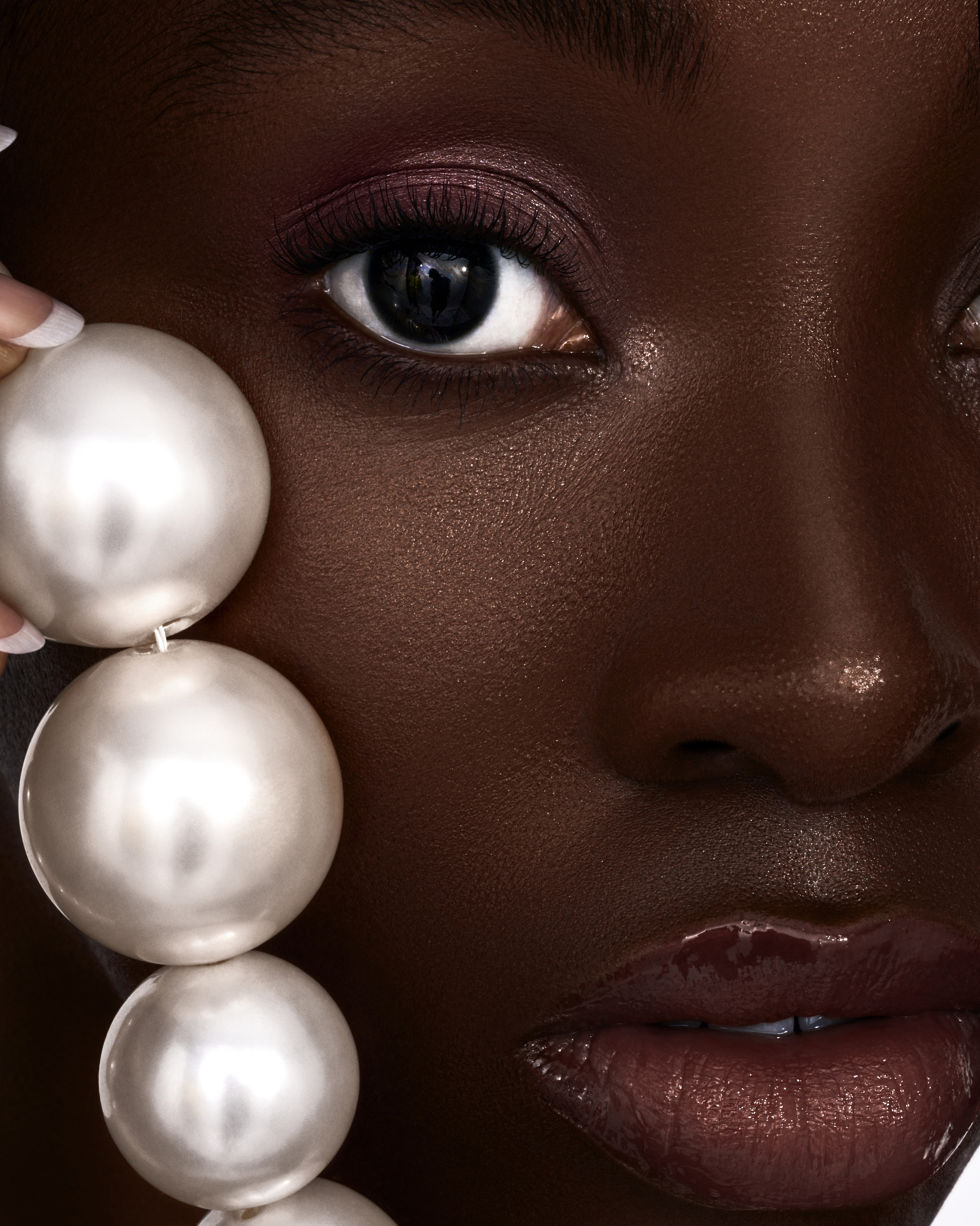 High-End Retouching | Retoque Fotográfico Profissional | Beyond Creative. Produtora de Vídeo e Fotografia Cinematográfica | Beyond Creative 20 Portugal Lisboa