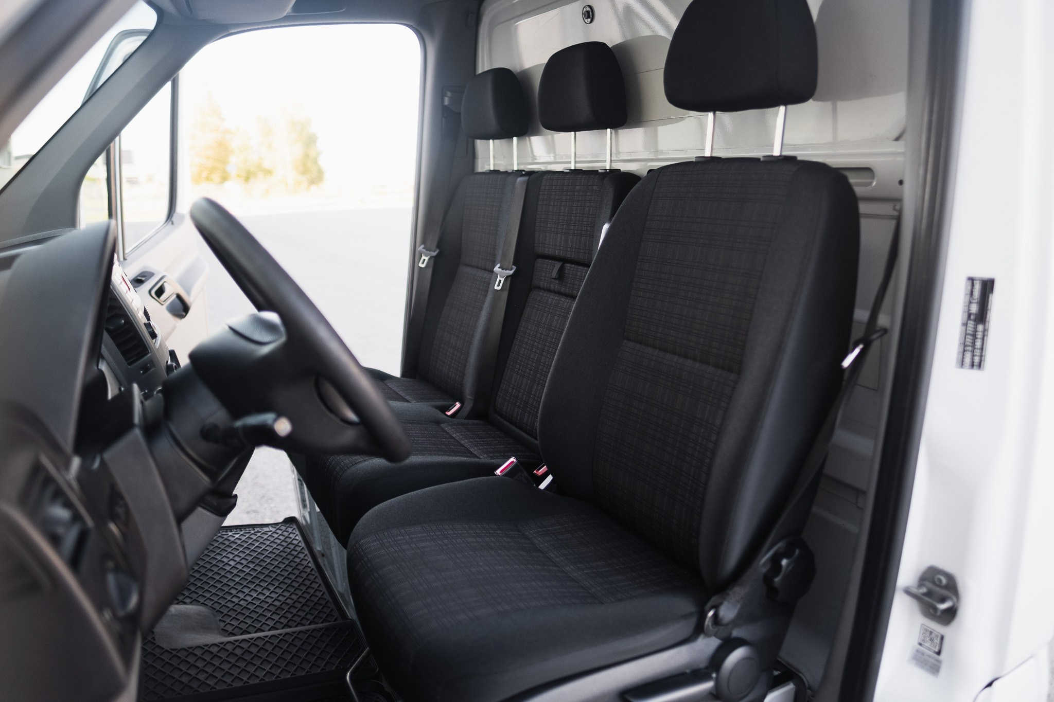 Mercedes-Benz Sprinter. LOHA VISUALS — AUTOMOTIVE PHOTOGRAPHY