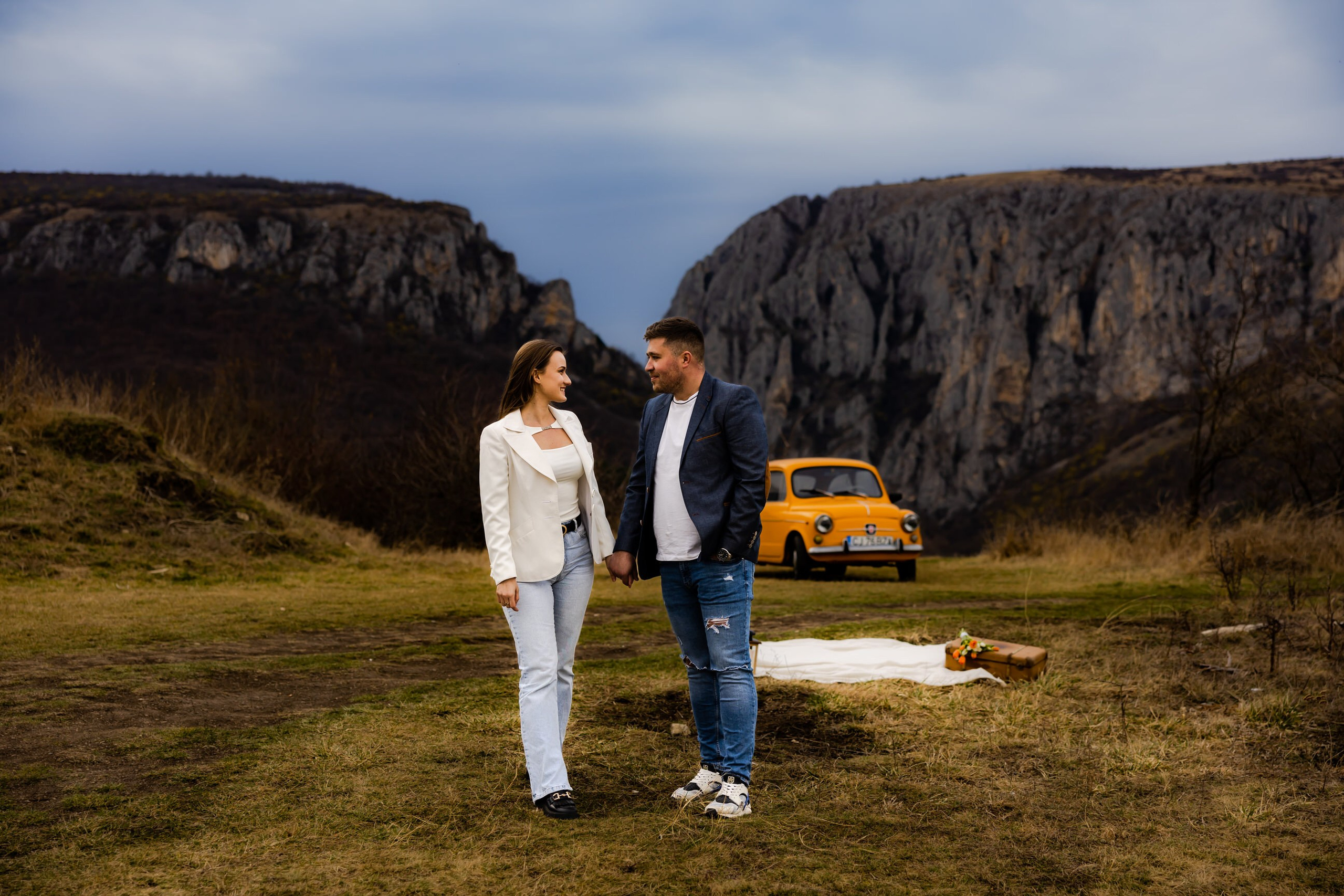 Nuntă & Save the date. Portré 📸 Photographer | Newborn photos • Maternity photos • Engagements • Weddings • Events • Portraits • Families • Birthdays • Parties