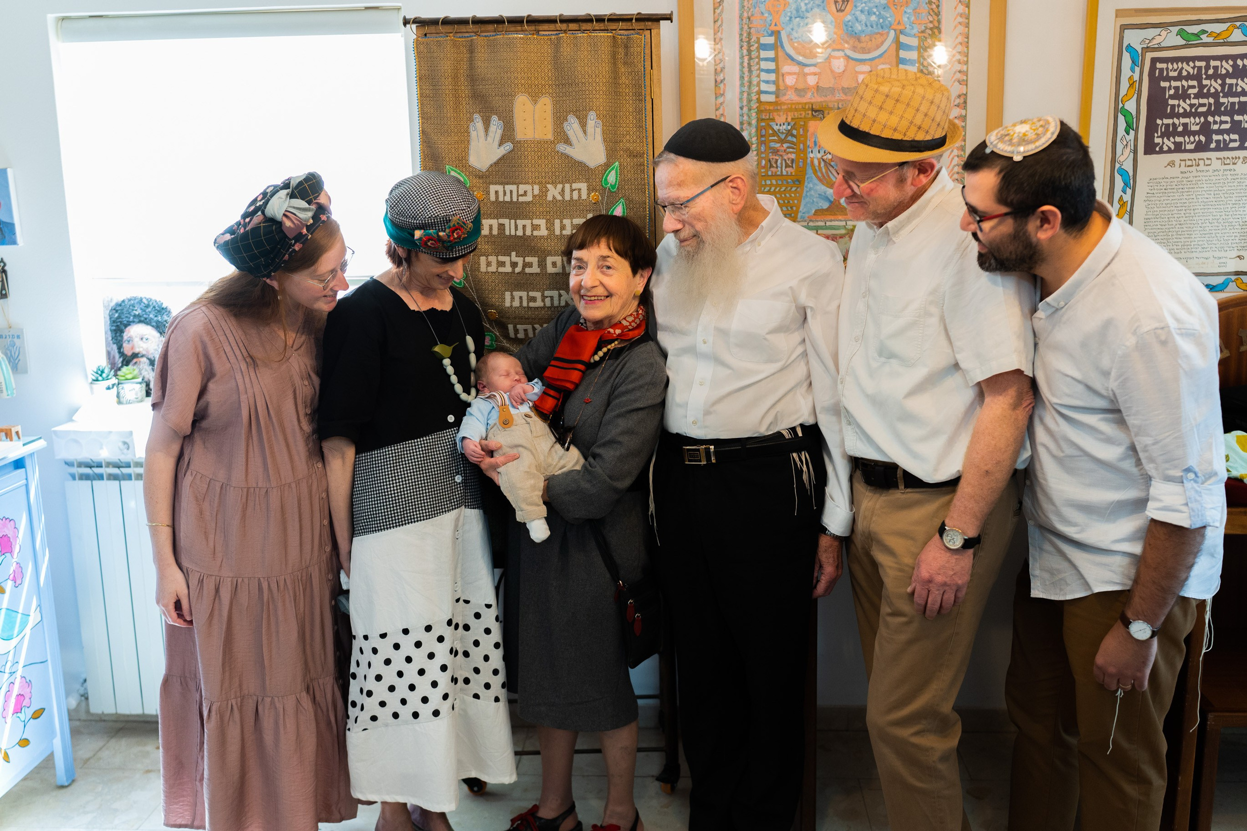 משפחת ברנד. יוסף מזרחי צילום חתונה, ברית וזוגיות. צלם מקצועי שאוהב להוציא אתכם הכי יפים ברגעים הכי מרגשים