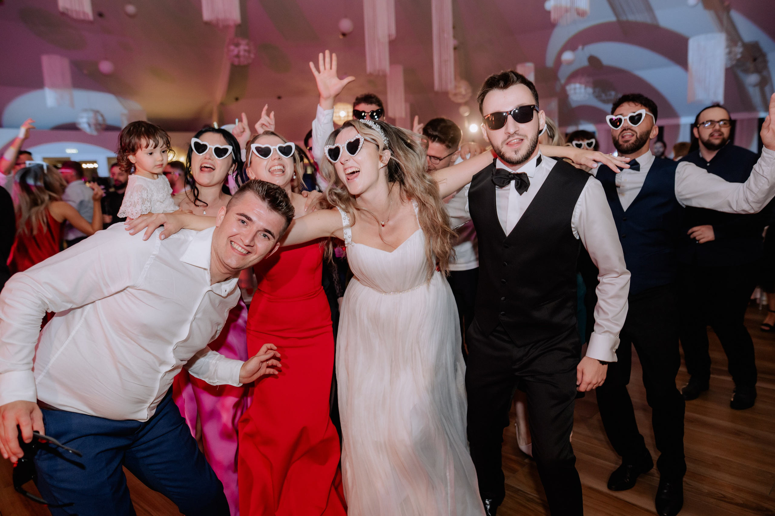 Madalina + Cosmin | Wedding day. Proud Vision Weddings | Wedding Photography & Film — Servicii profesionale Foto Video Nunta Iasi