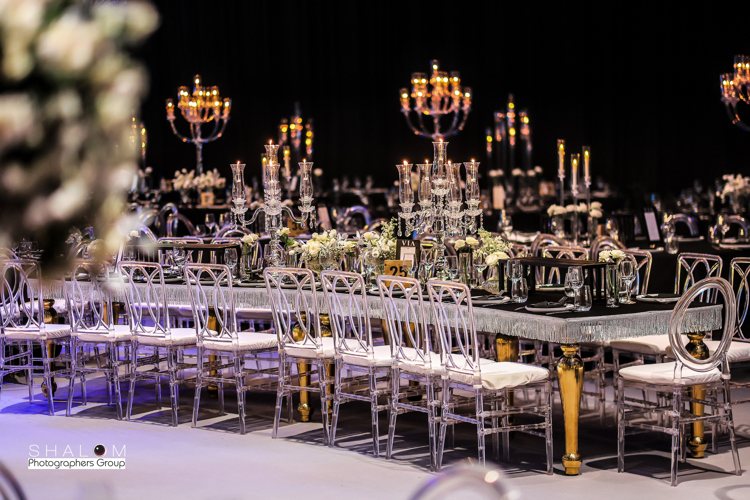 VIA / BASICO. Wedding and events photographers Studio Shalom