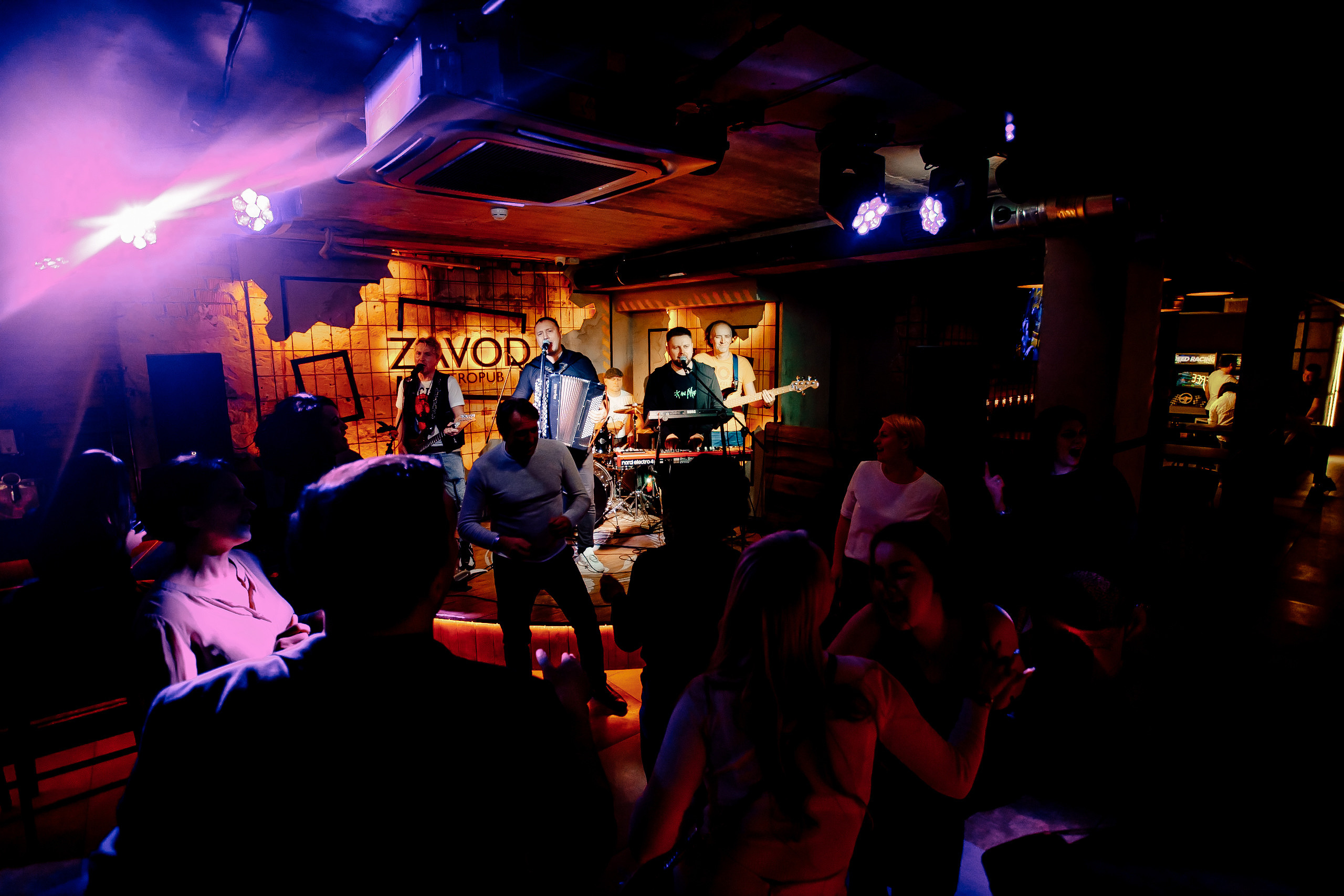 ZAVOD. Свадебный фотограф Каледич Тимофей