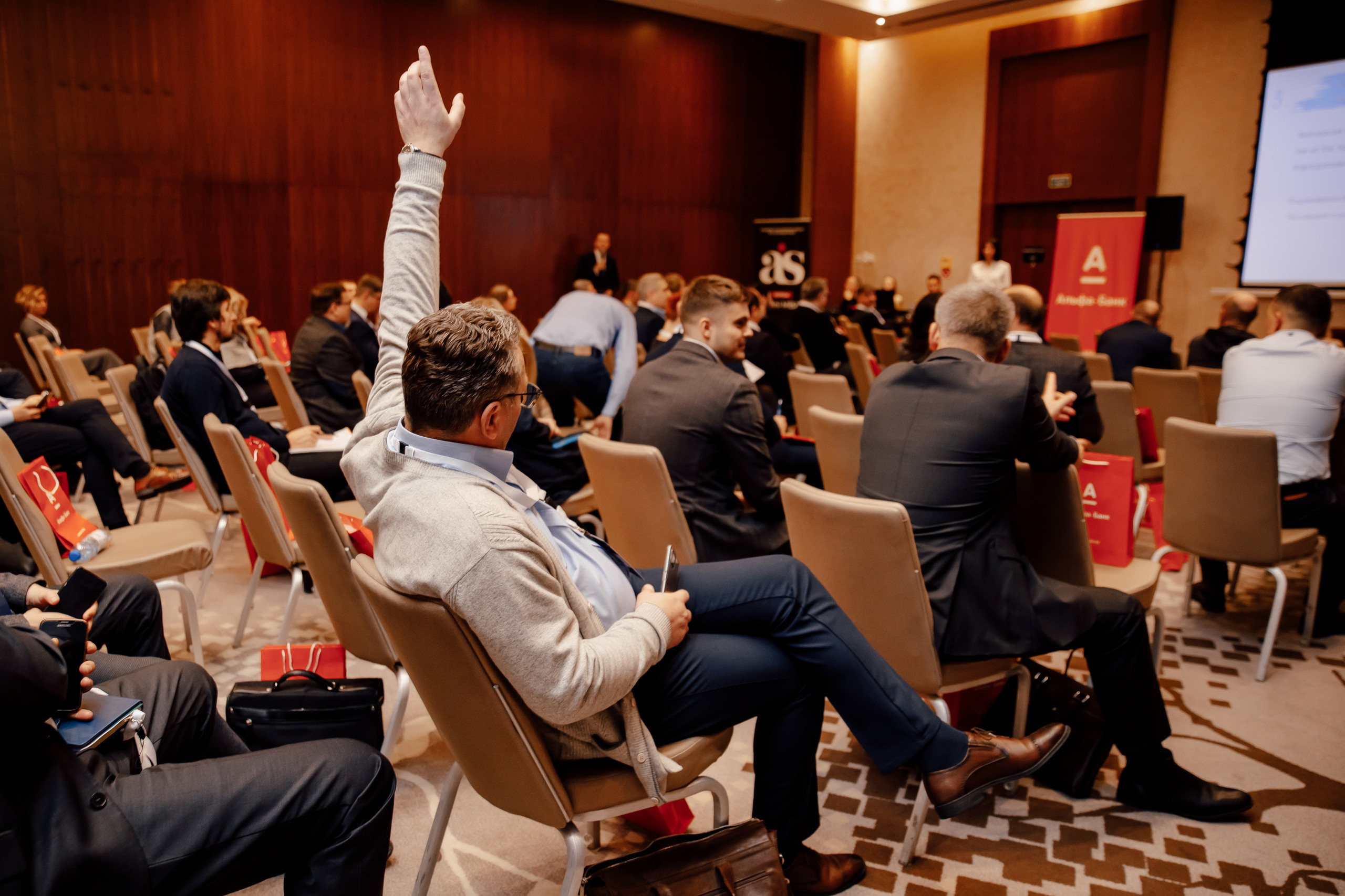 TROUBLESHOOTING Безопасность бизнеса. Свадебный фотограф Каледич Тимофей