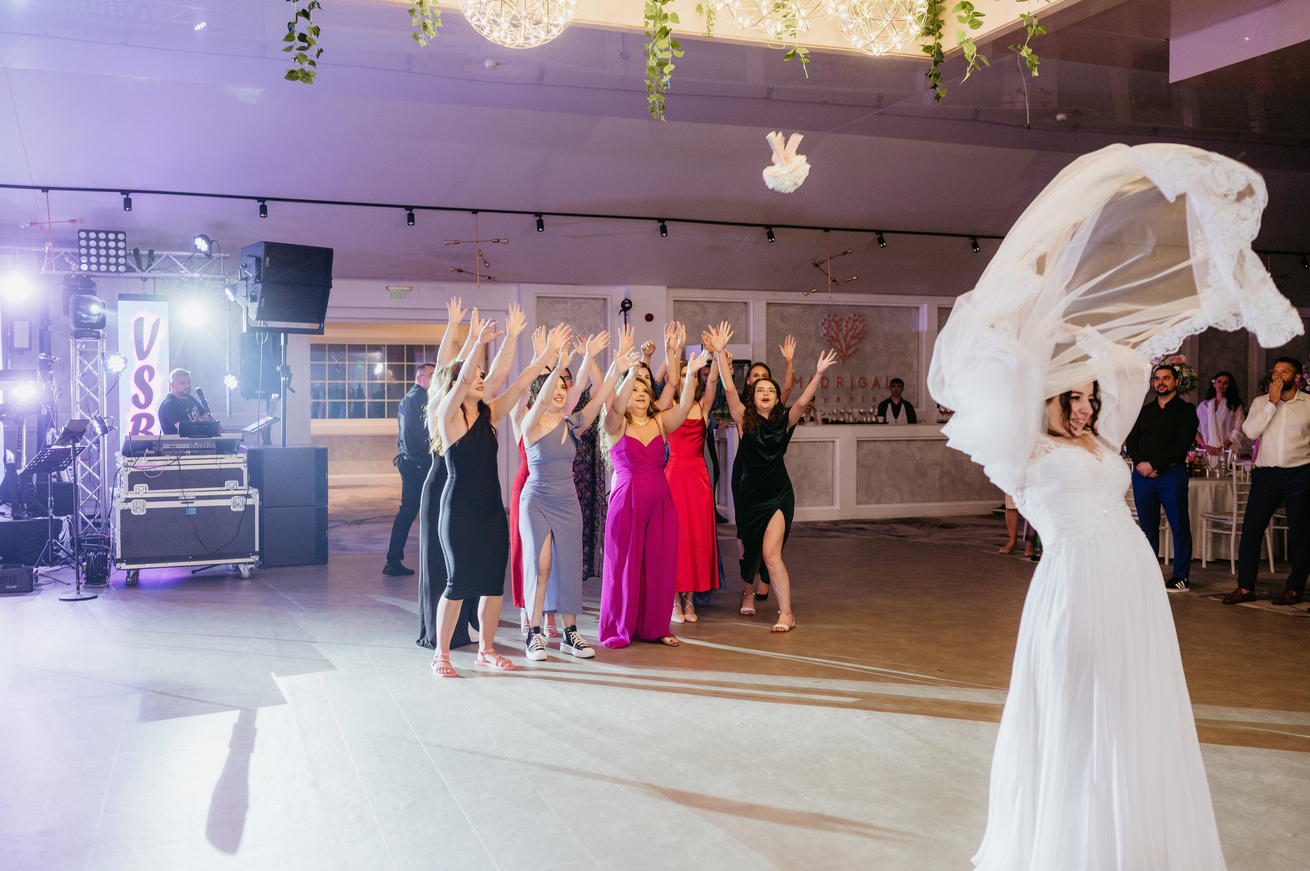 Robert si Ilinca. Valentin Melen - fotograf de nunta 🤍