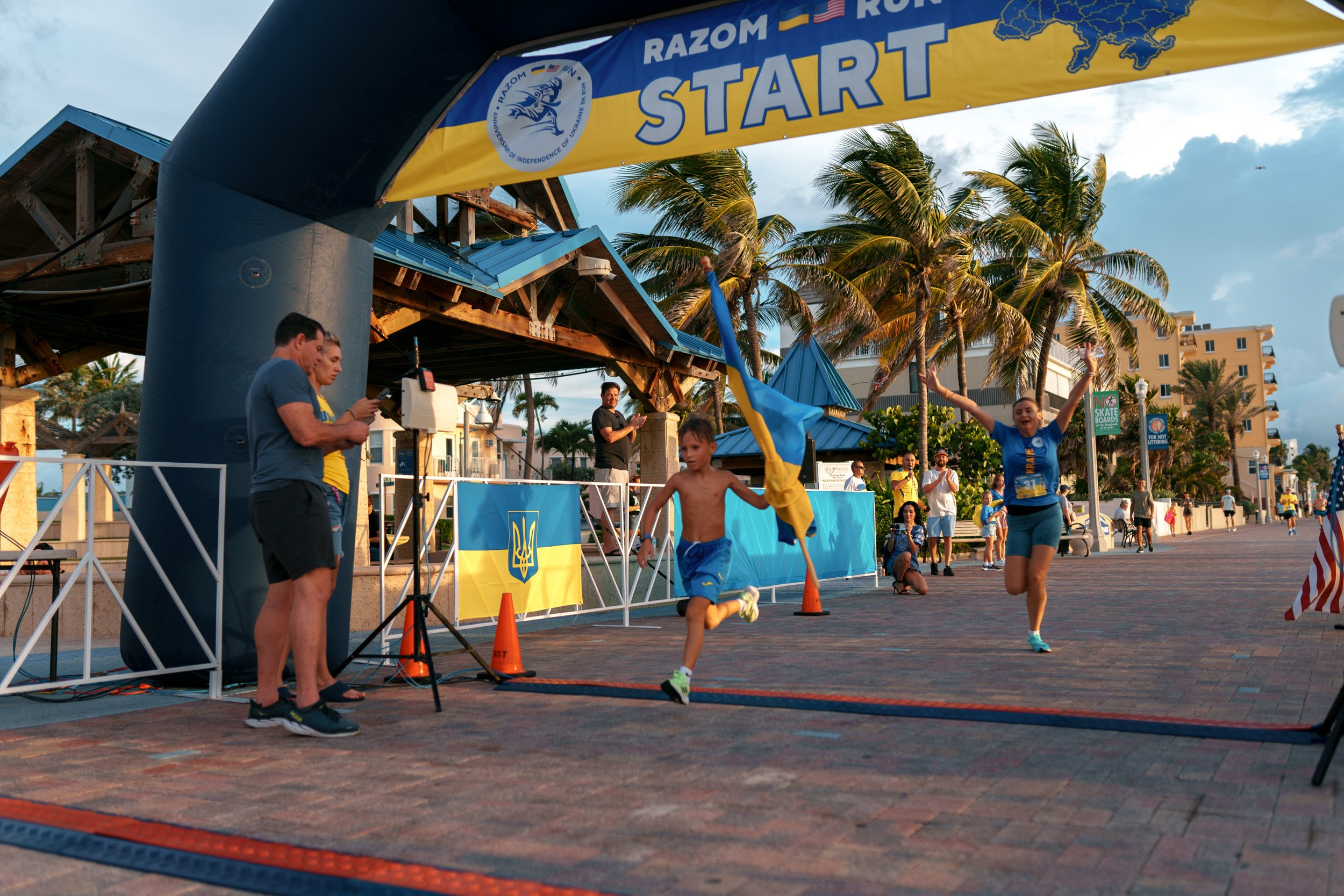 RAZOM RUN. ФОТОГРАФ ФЛОРИДА МАЙАМИ