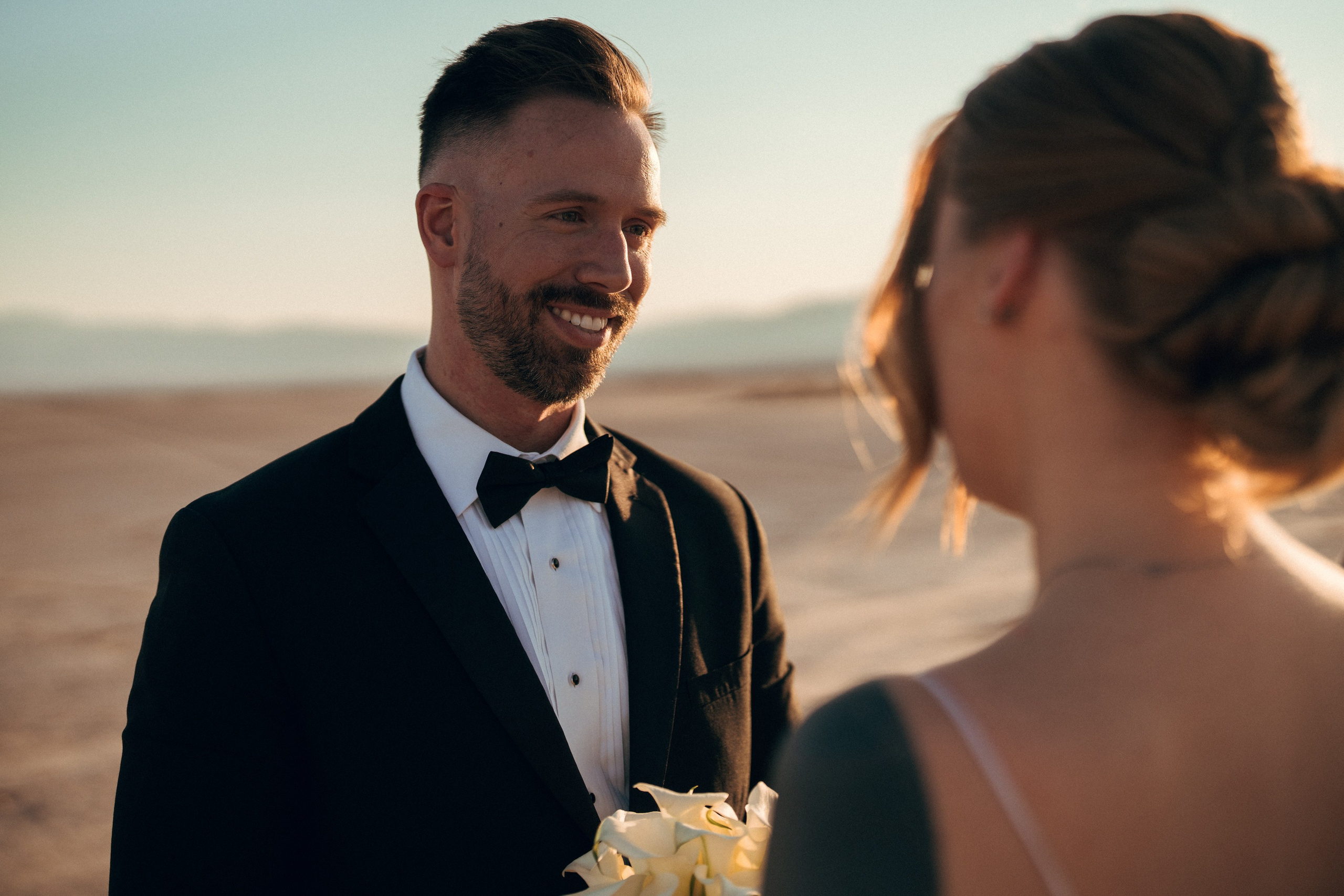 Dasha&Jeremy. Wedding & elopement photographer Viktoriya Kravtsov. Las Vegas