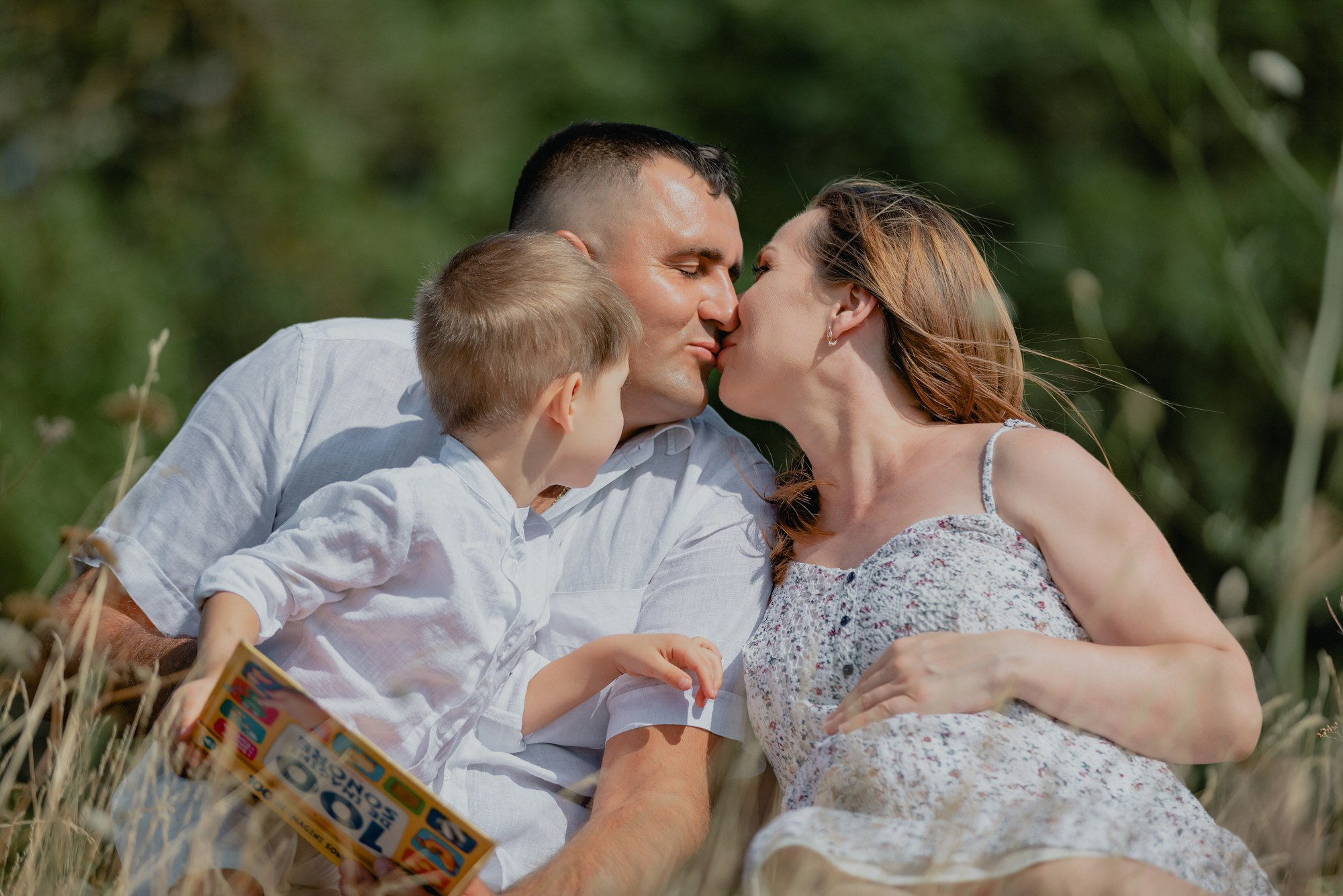 Leonard. Wedding photographer and videographer