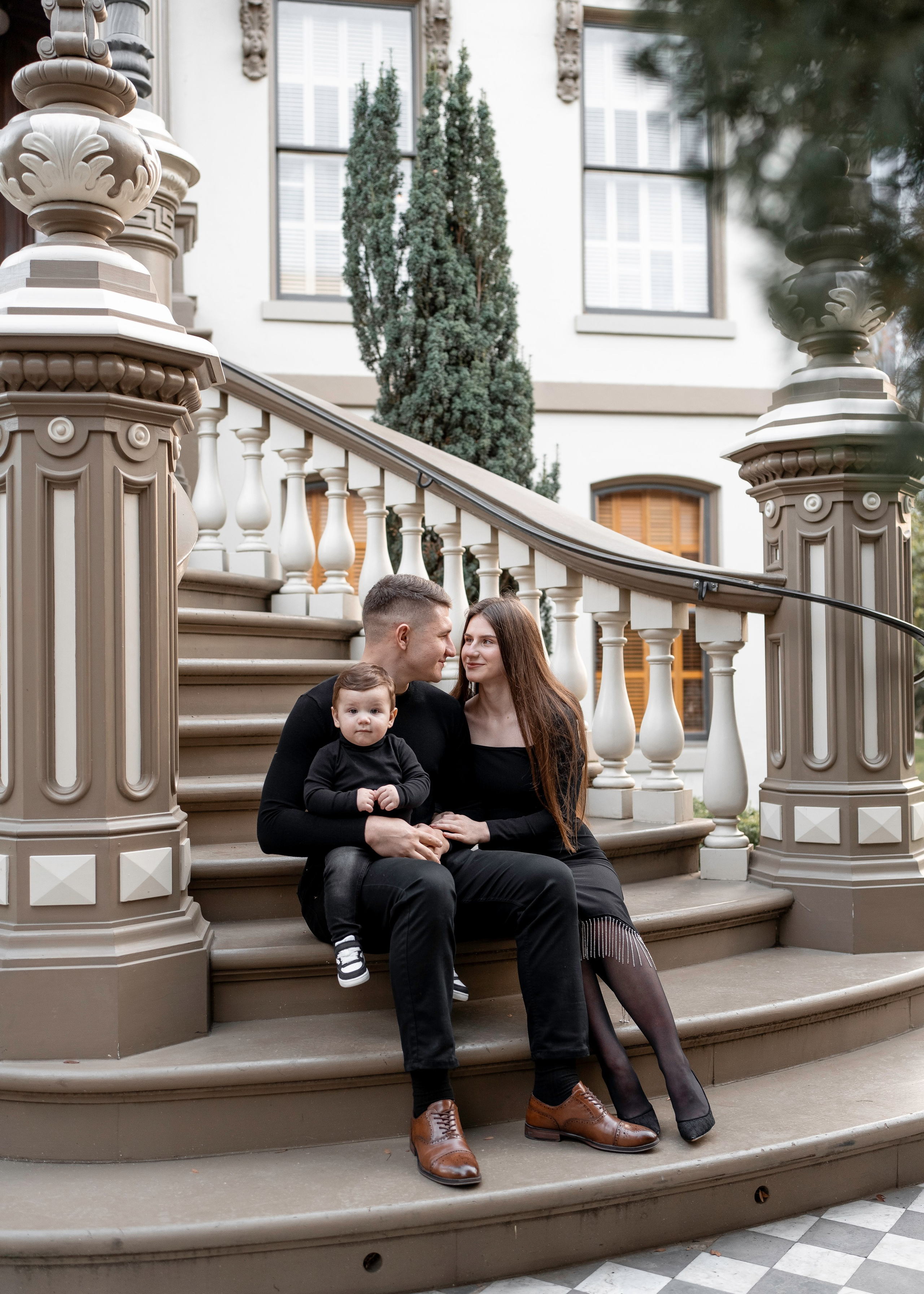 Artem, Nadia & Elisha. Family photographer in Sacramento | Sofia Pavenko